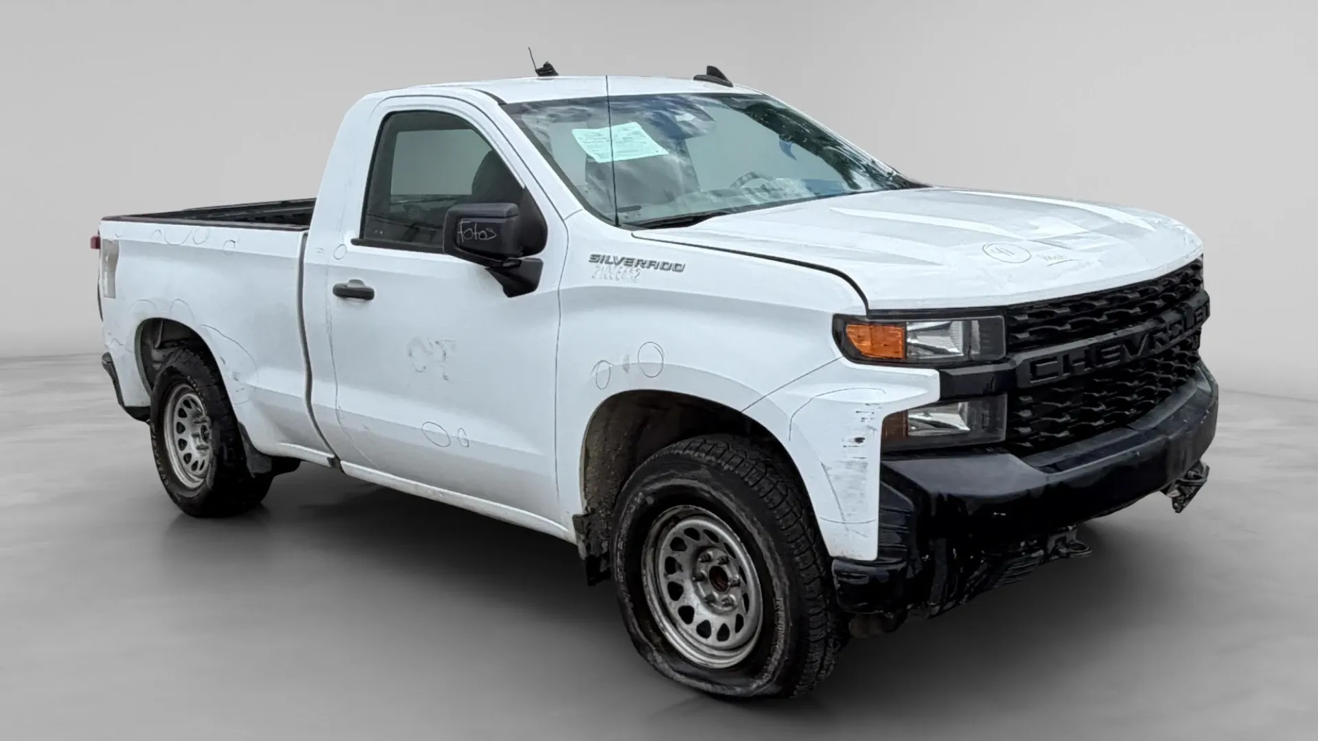CHEVROLET SILVERADO *2020* image 9