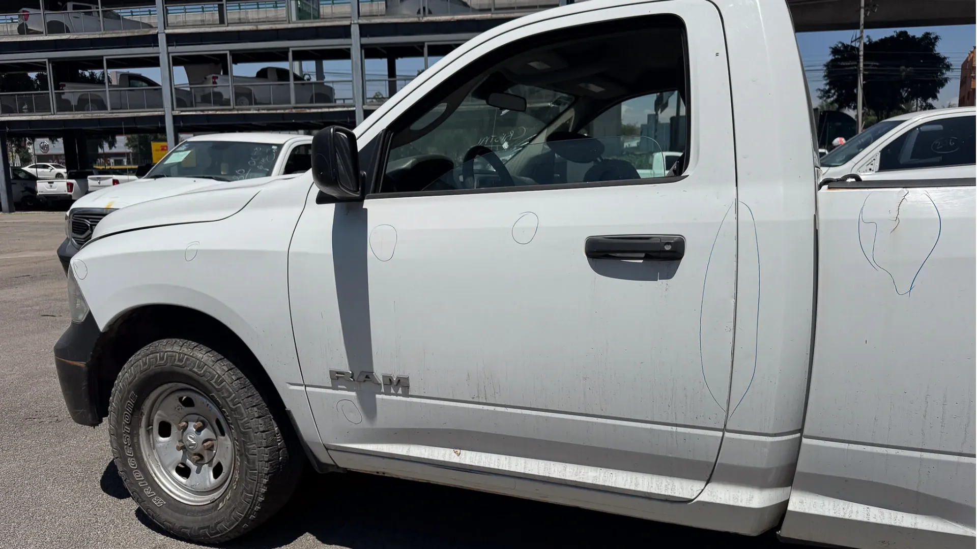RAM 1500*2020* image 6