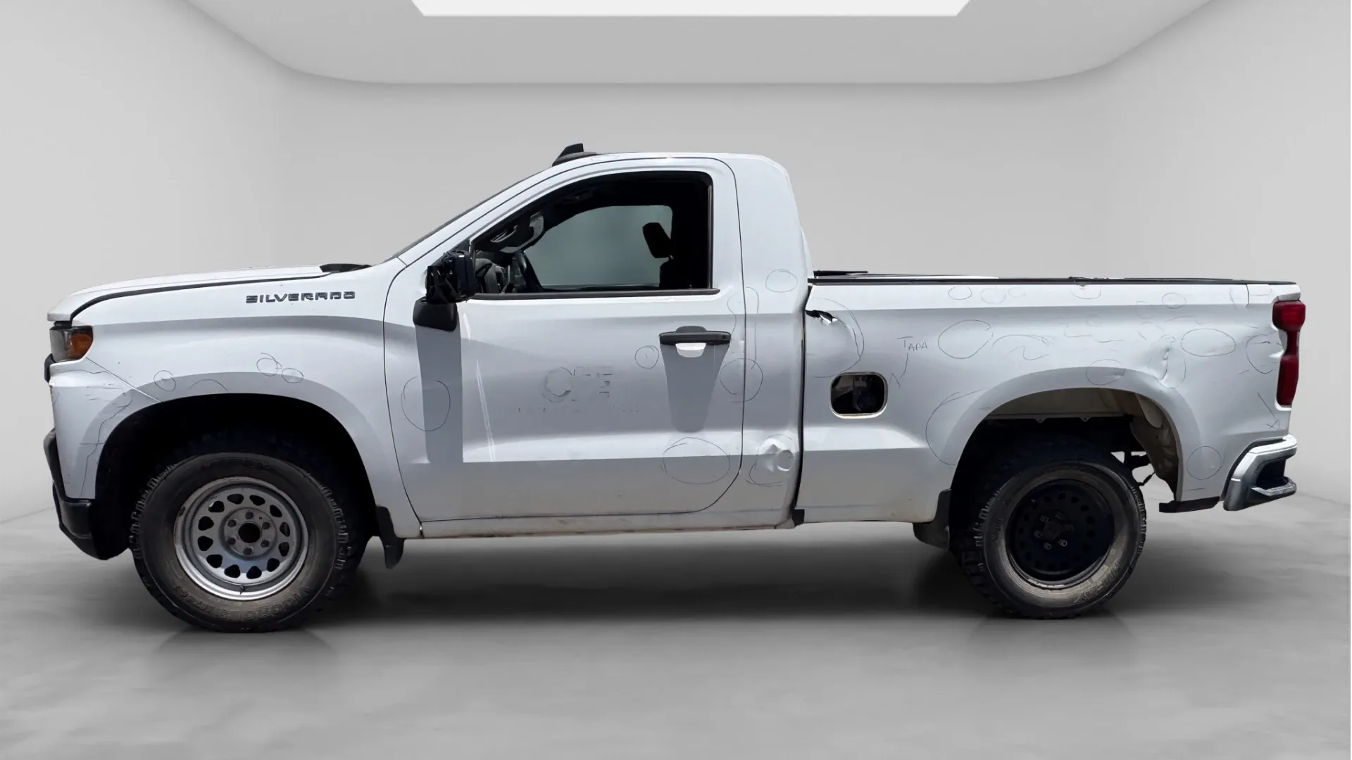 CHEVROLET SILVERADO *2020* image 4