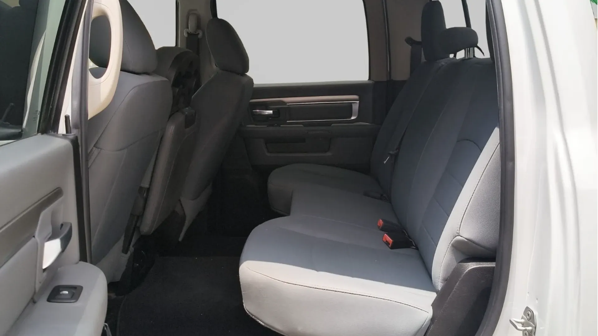 RAM 1500 DOBLE CABINA  4X2 2020 PMV image 22