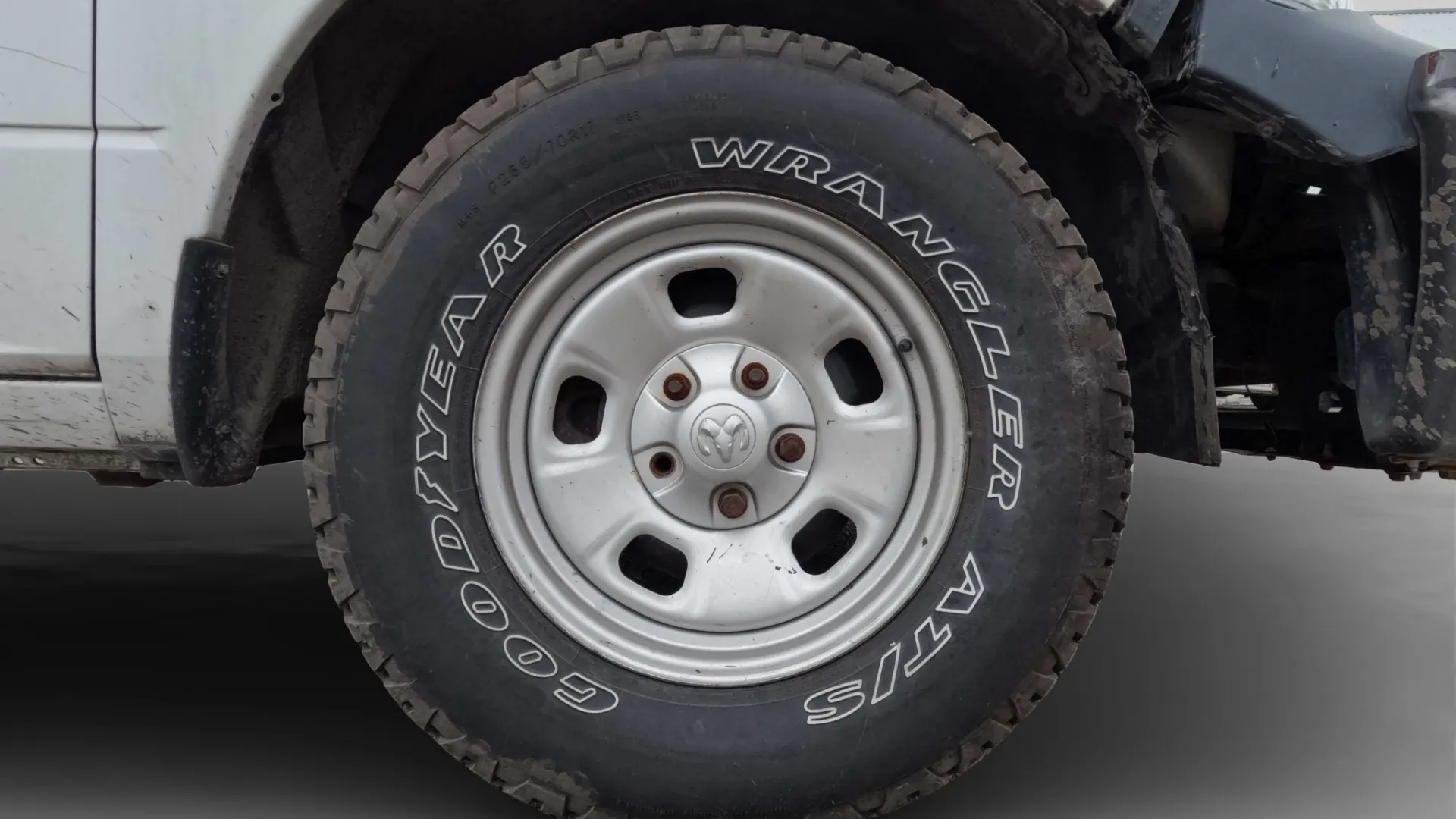 RAM 1500*2020* image 19