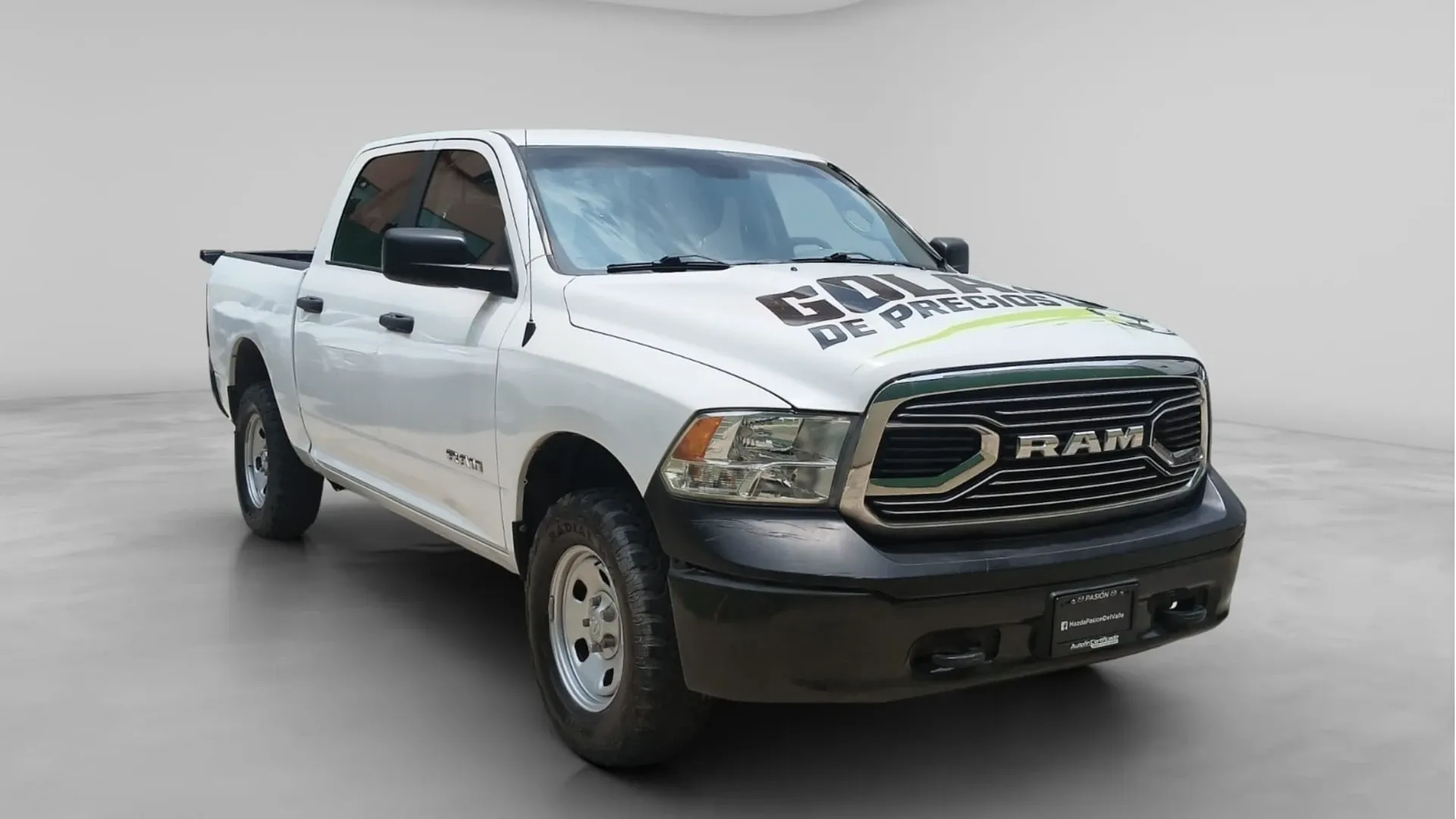DODGE RAM 1500 DOBLE CABINA 4X4 PMV