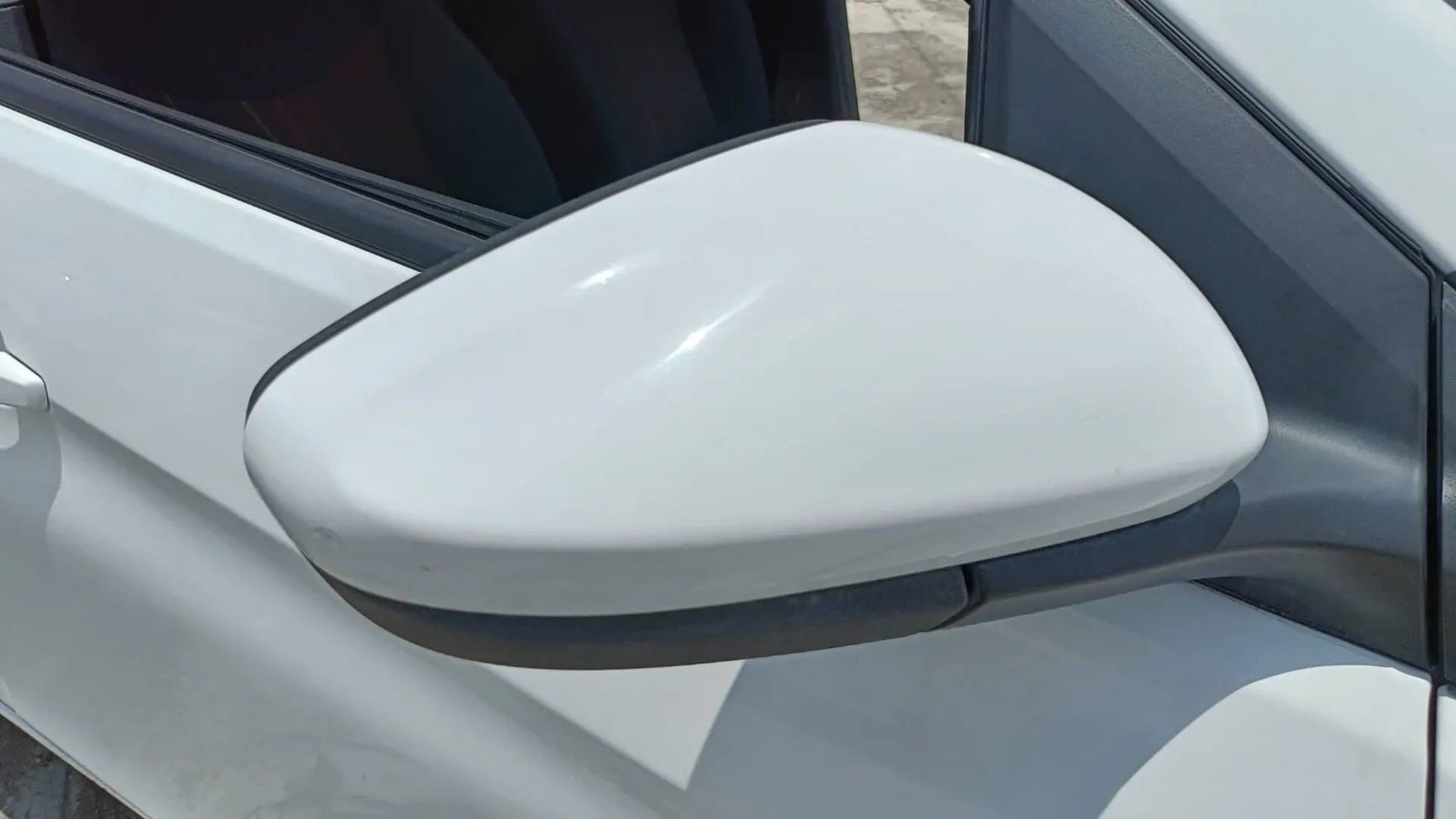 CHEVROLET AVEO LS 2020 image 4