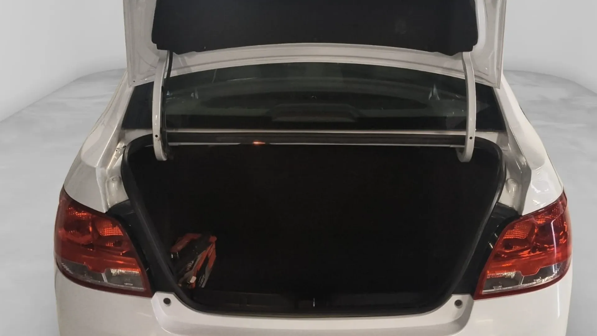 CHEVROLET AVEO LS TM 2020 PMV image 14