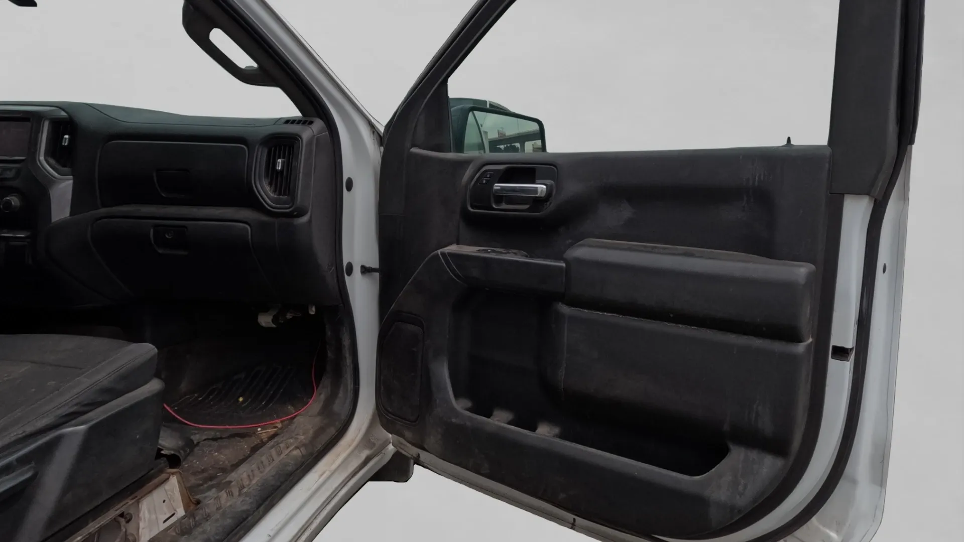 CHEVROLET SILVERADO *2020* image 17