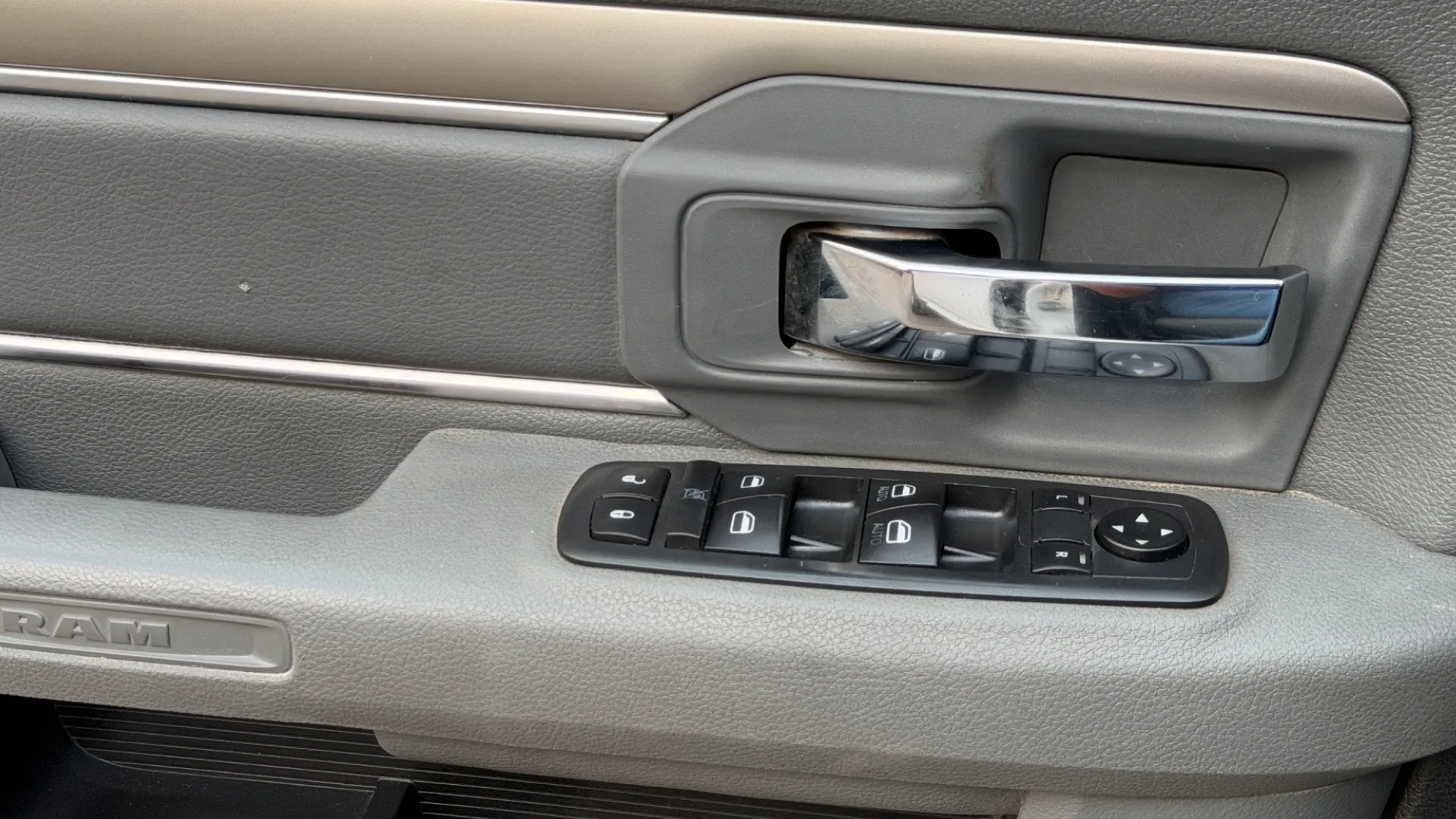 RAM 1500 image 19