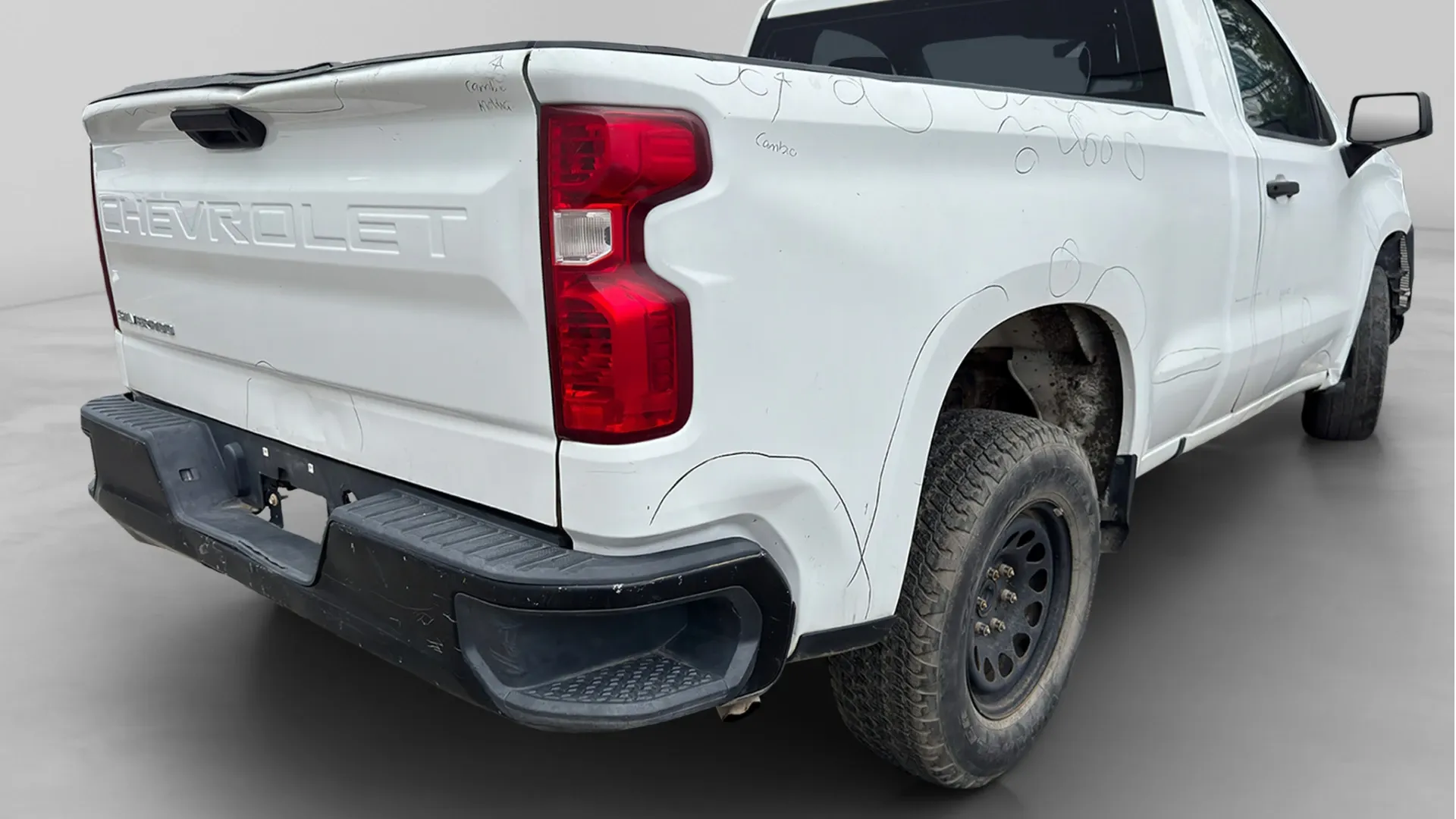 CHEVROLET SILVERADO *2020* image 10