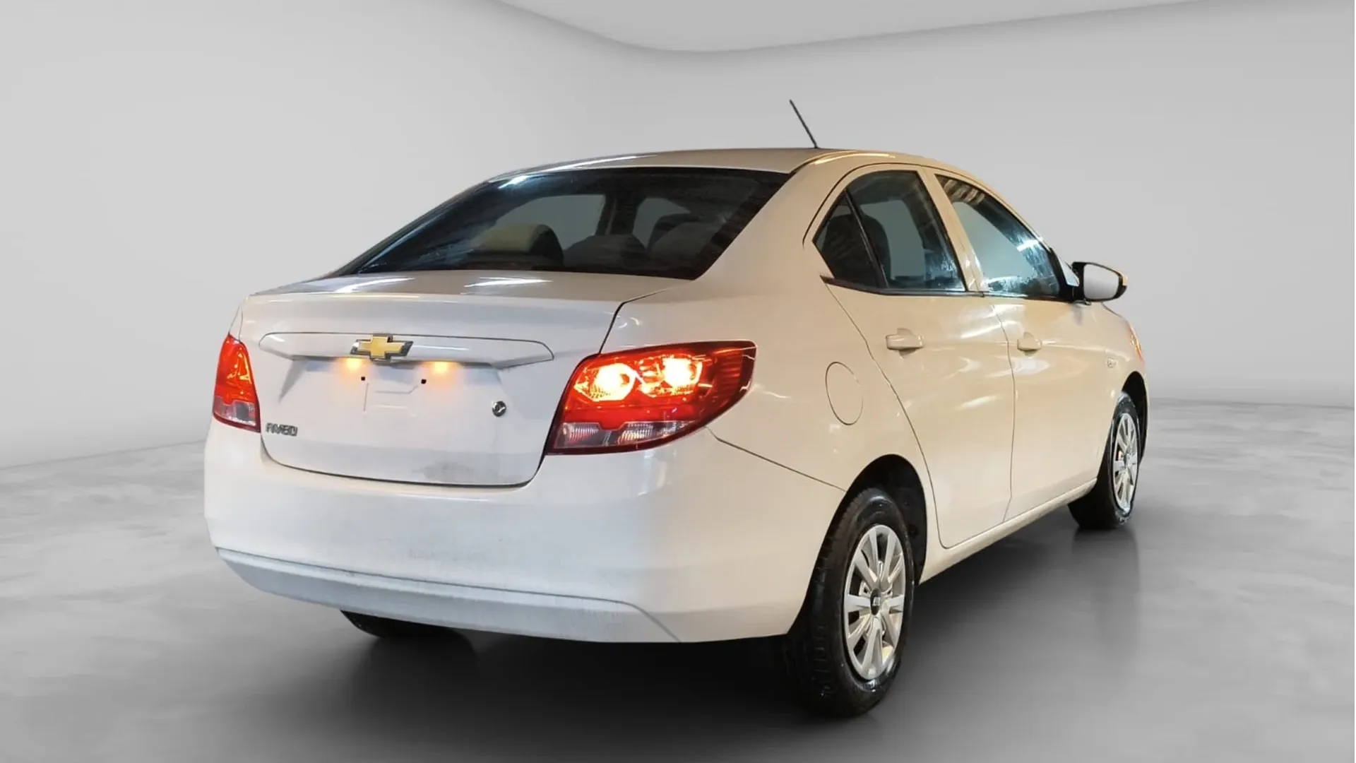CHEVROLET AVEO LS TM PMV image 5