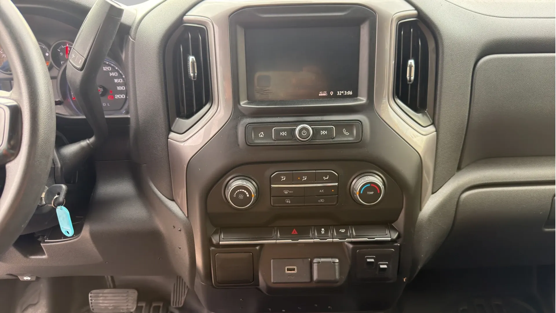 CHEVROLET SILVERADO 2020 *AAT* image 17