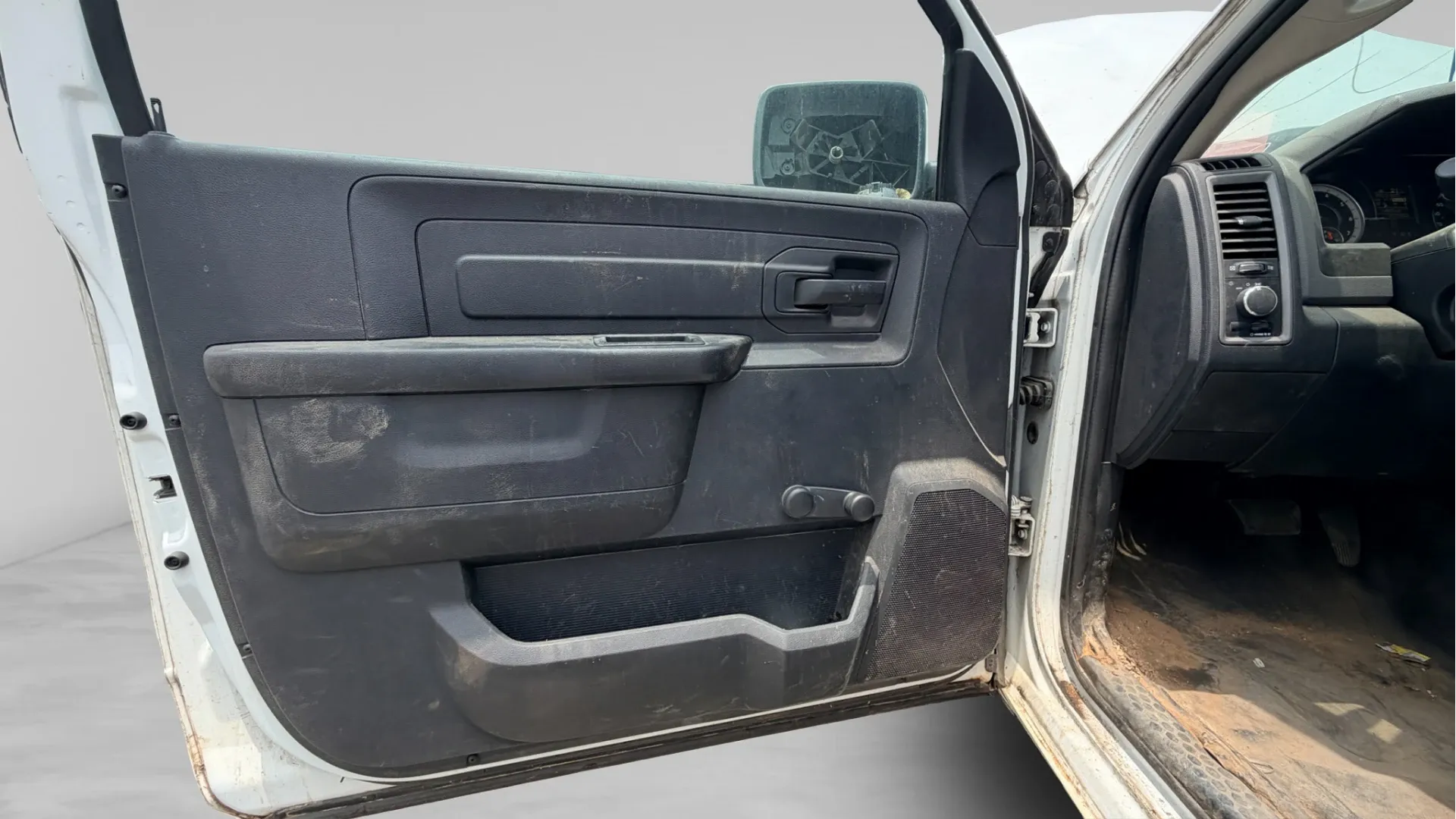 RAM 1500 ST *2020* image 14