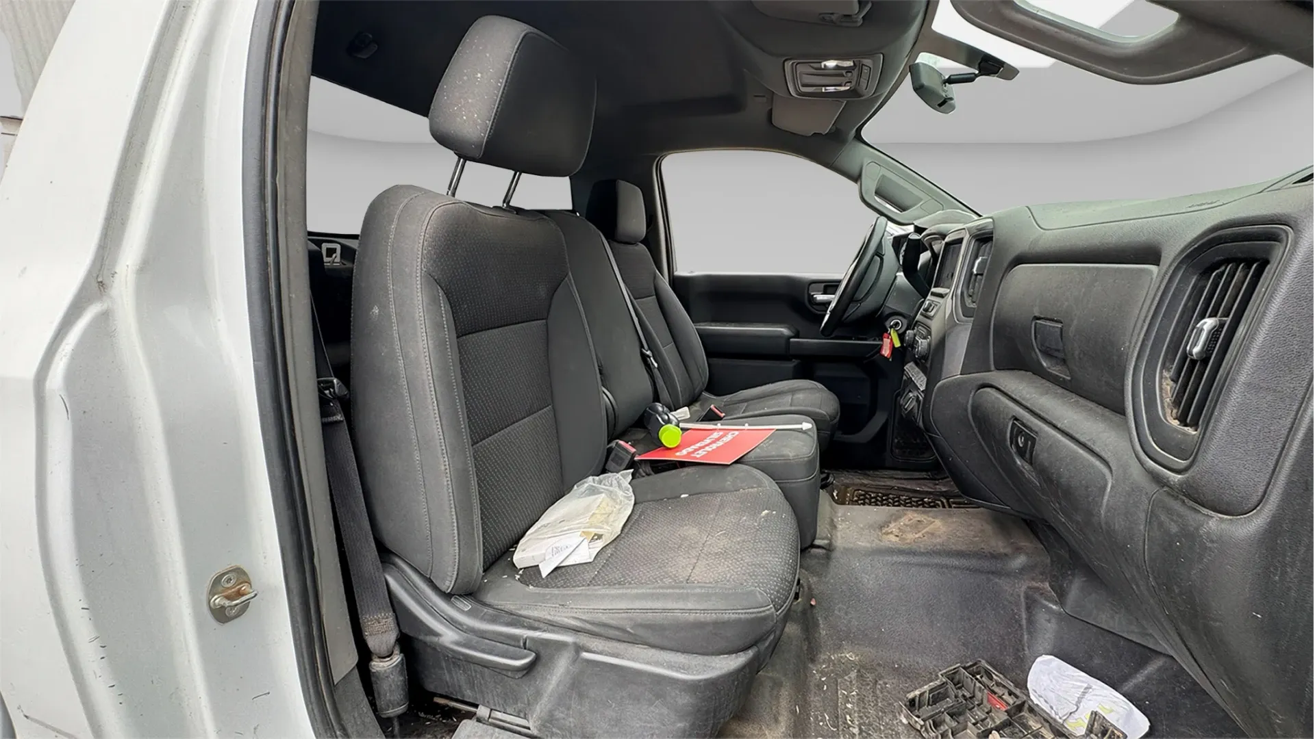 CHEVROLET SILVERADO *2020* image 18