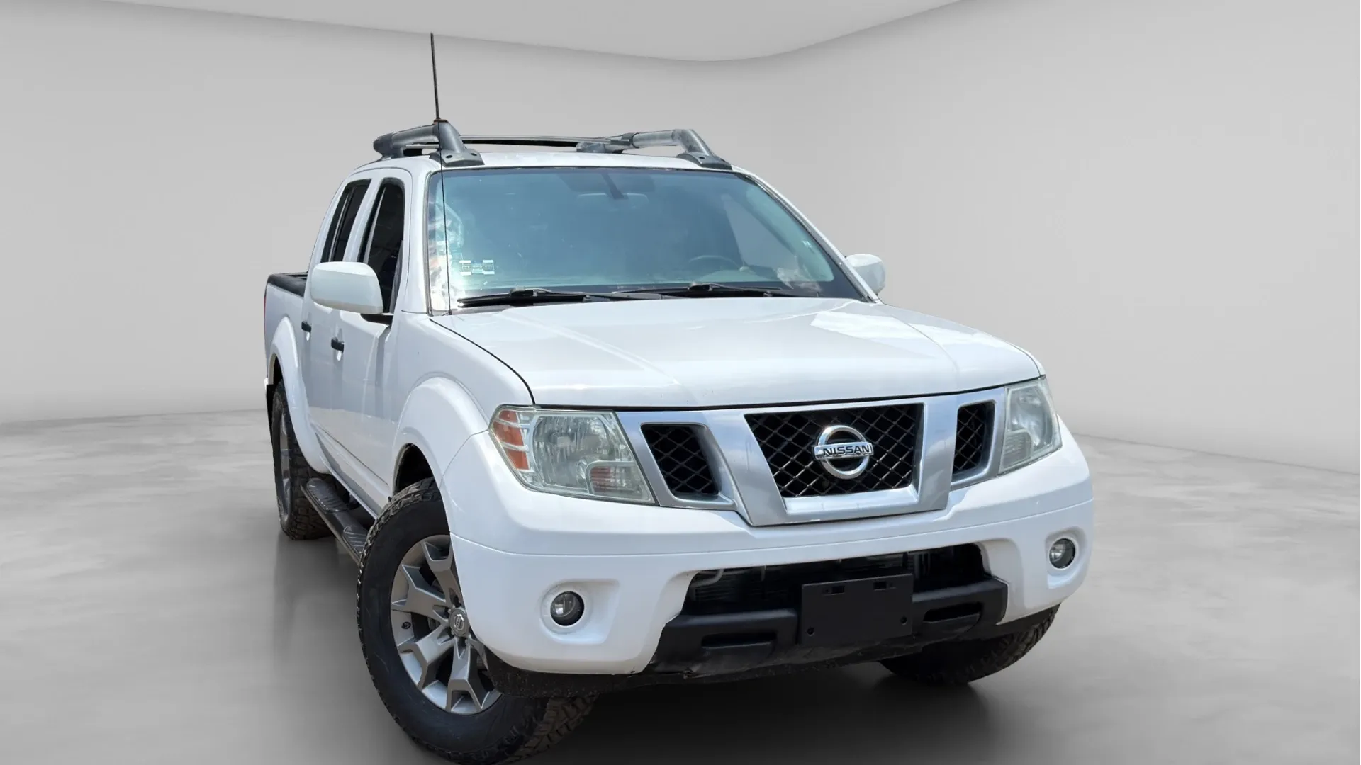 NISSAN FRONTIER