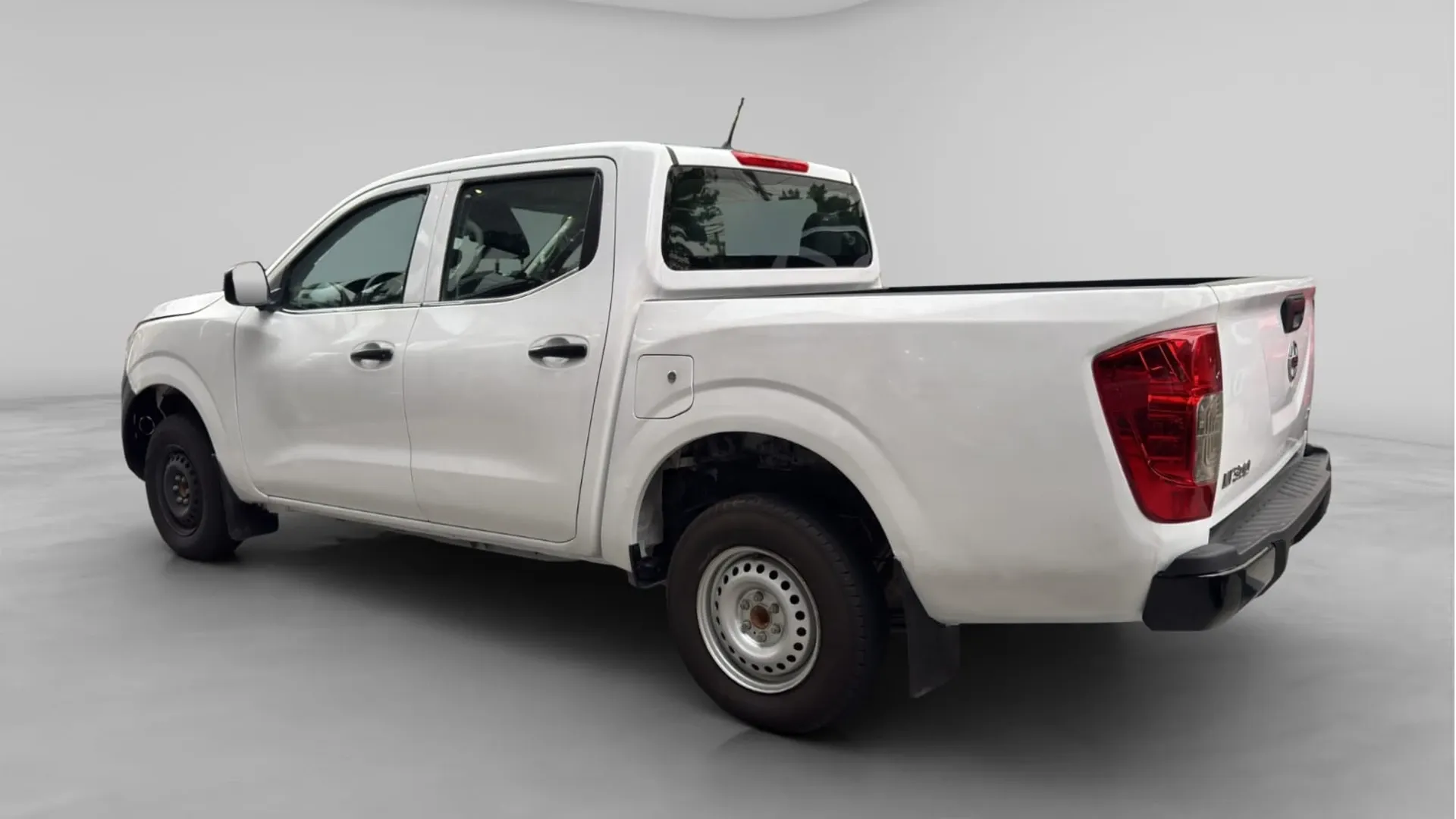 NISSAN NP300 SE TM 2020 PMV image 7
