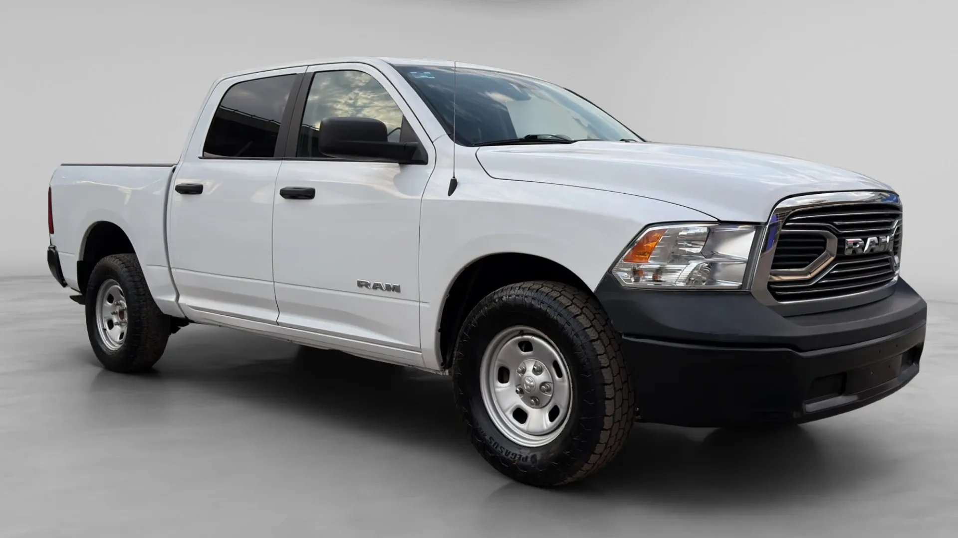 RAM 1500 image 13
