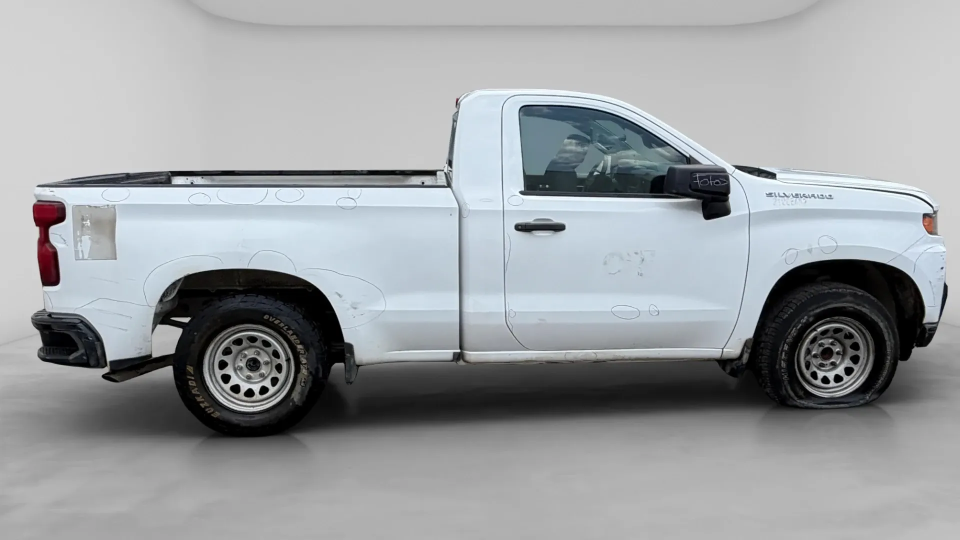 CHEVROLET SILVERADO *2020* image 8