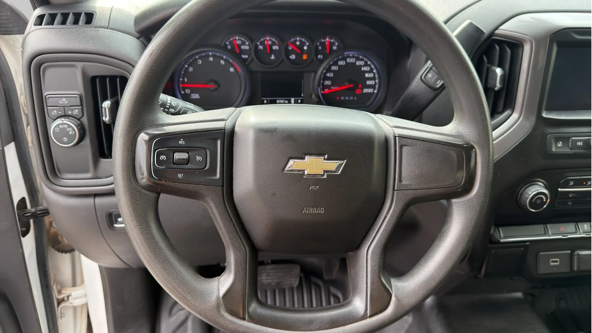 CHEVROLET SILVERADO 2020 *AAT* image 16