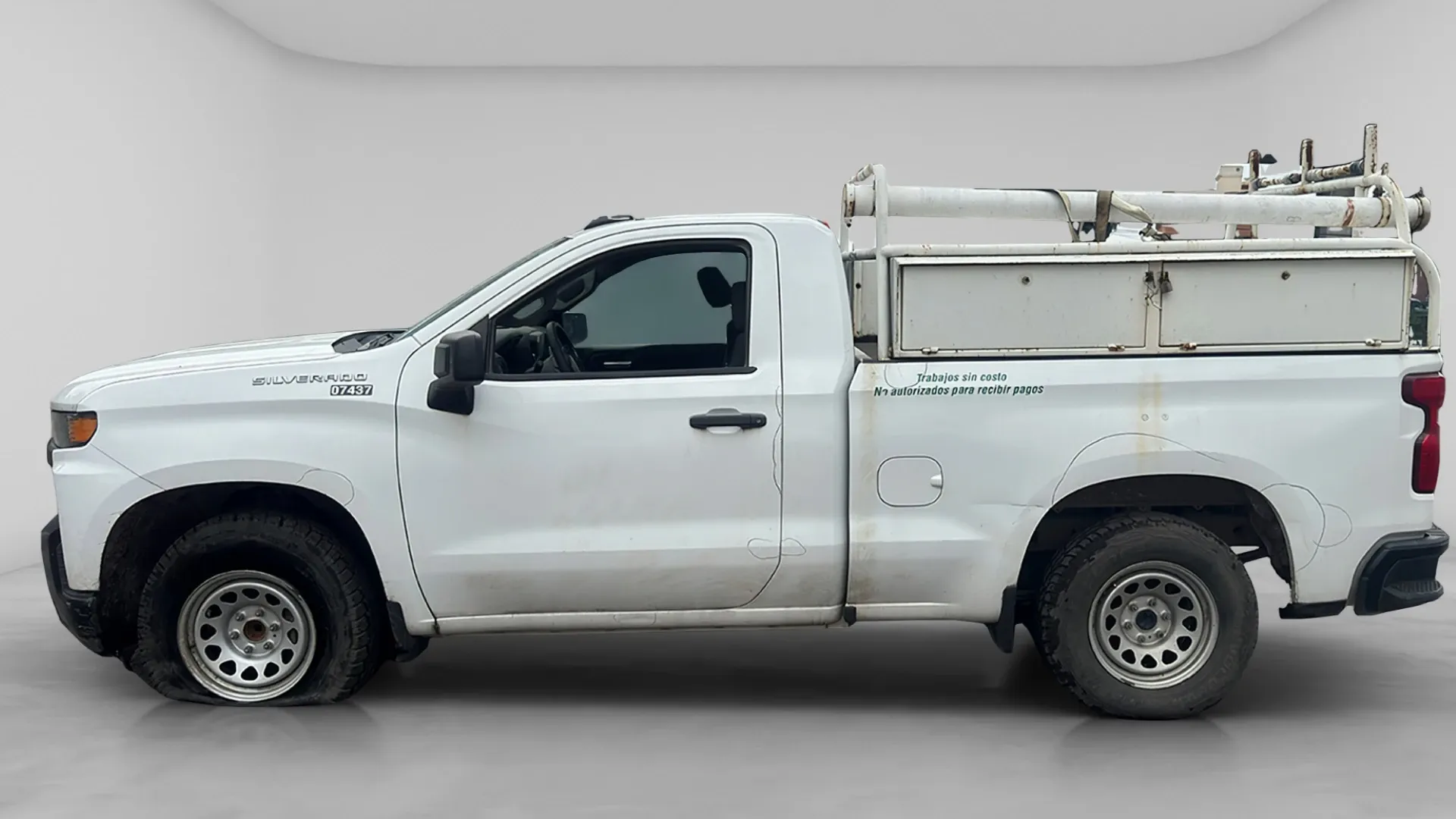 CHEVROLET SILVERADO *2020* image 9