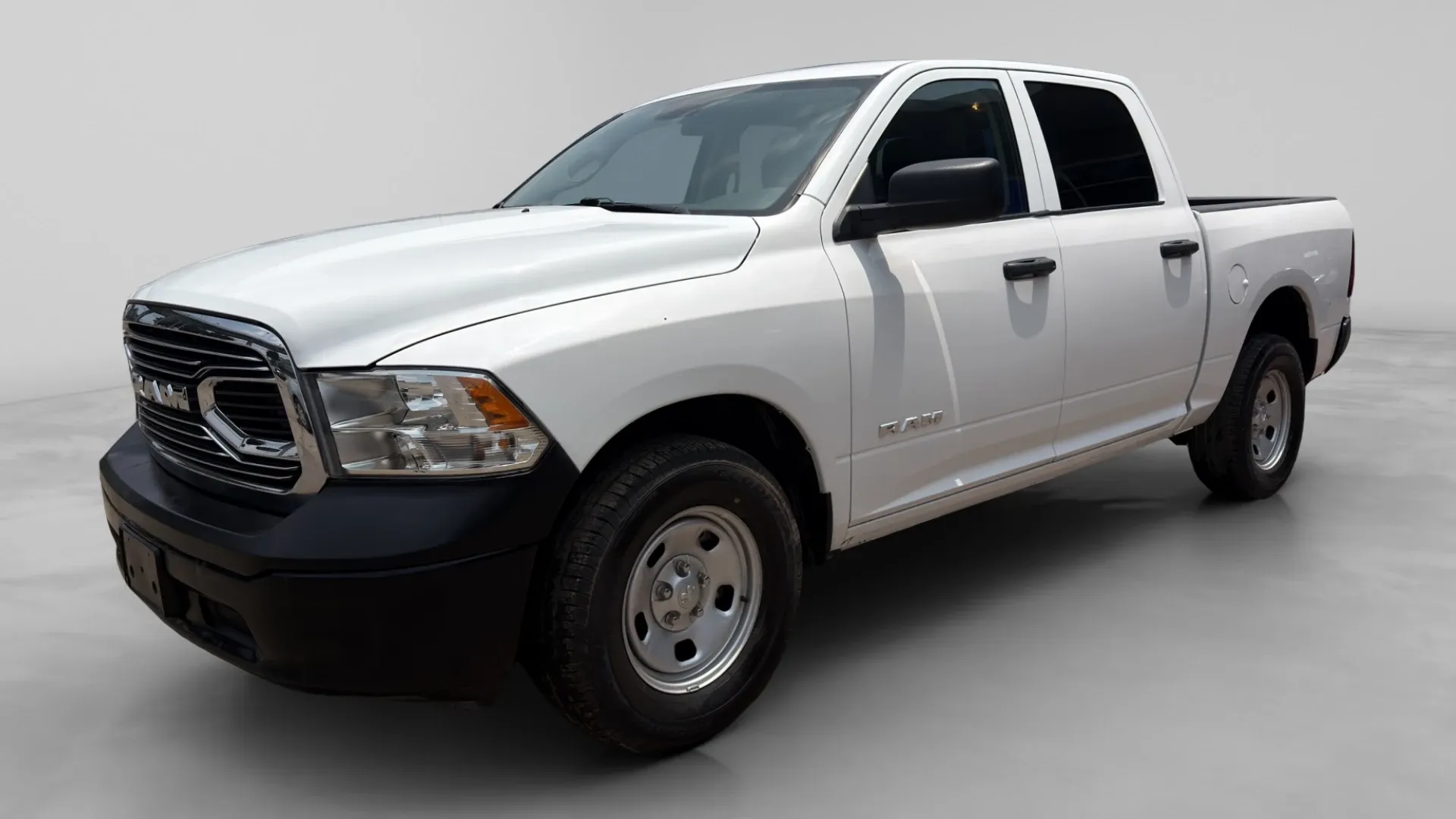 RAM 1500 image 3