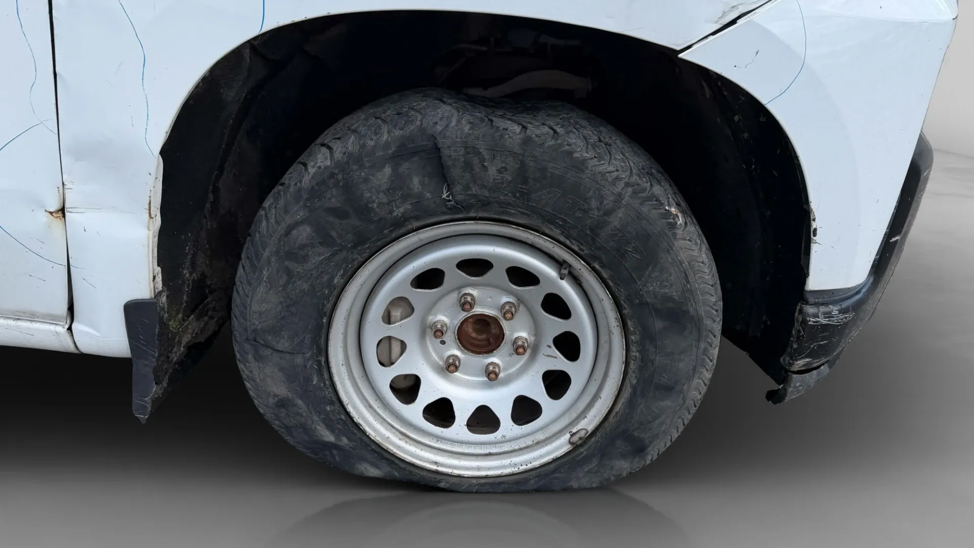 CHEVROLET SILVERADO *2020* image 16