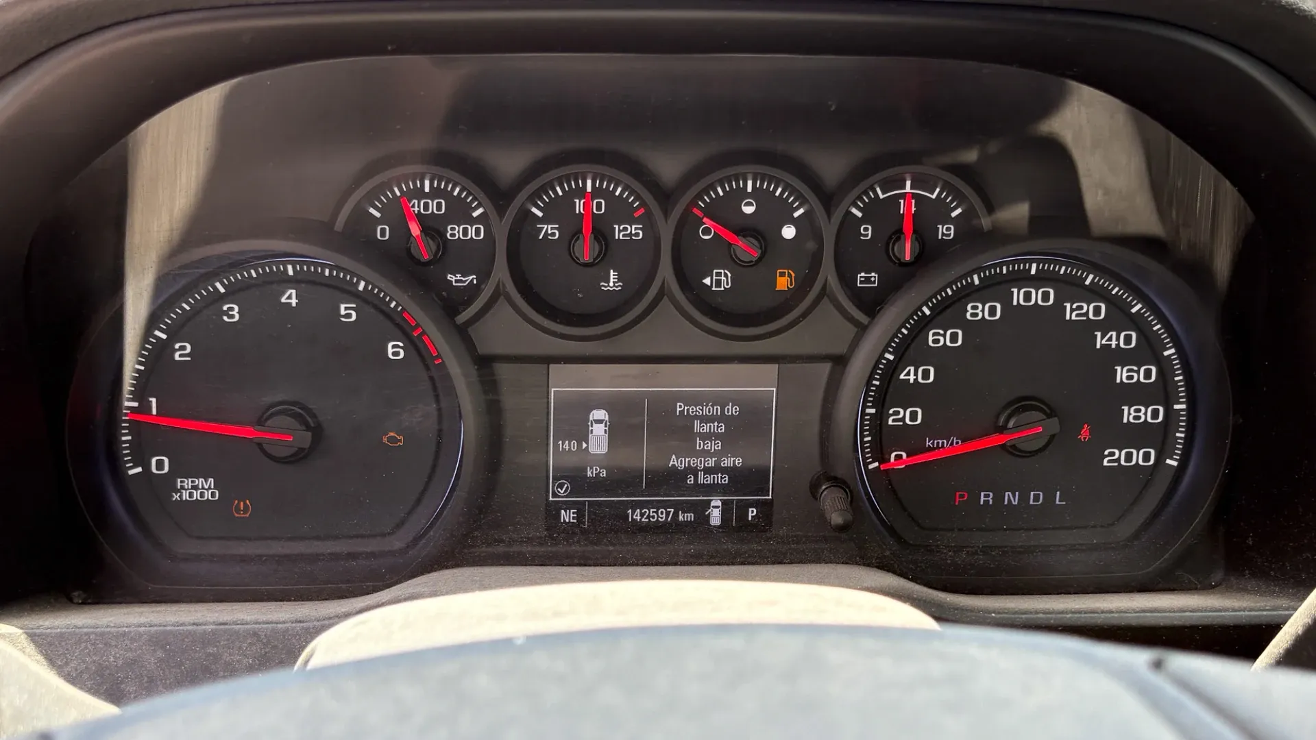 CHEVROLET SILVERADO *2020* image 10