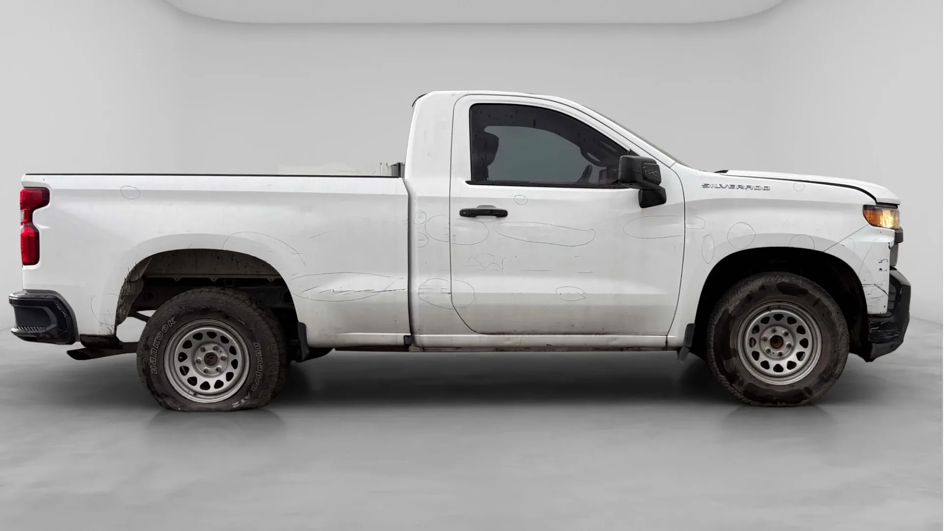 CHEVROLET SILVERADO *2020* image 8