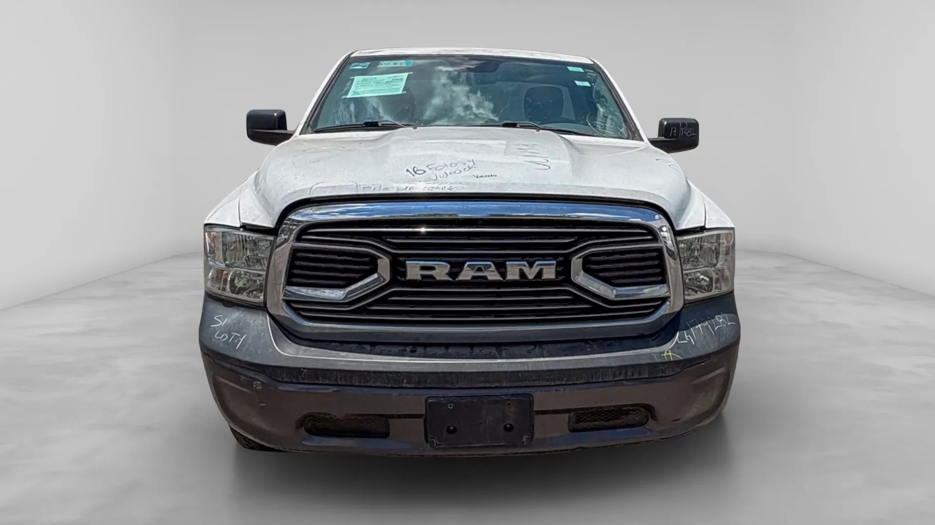 RAM 1500 *2020* image 2