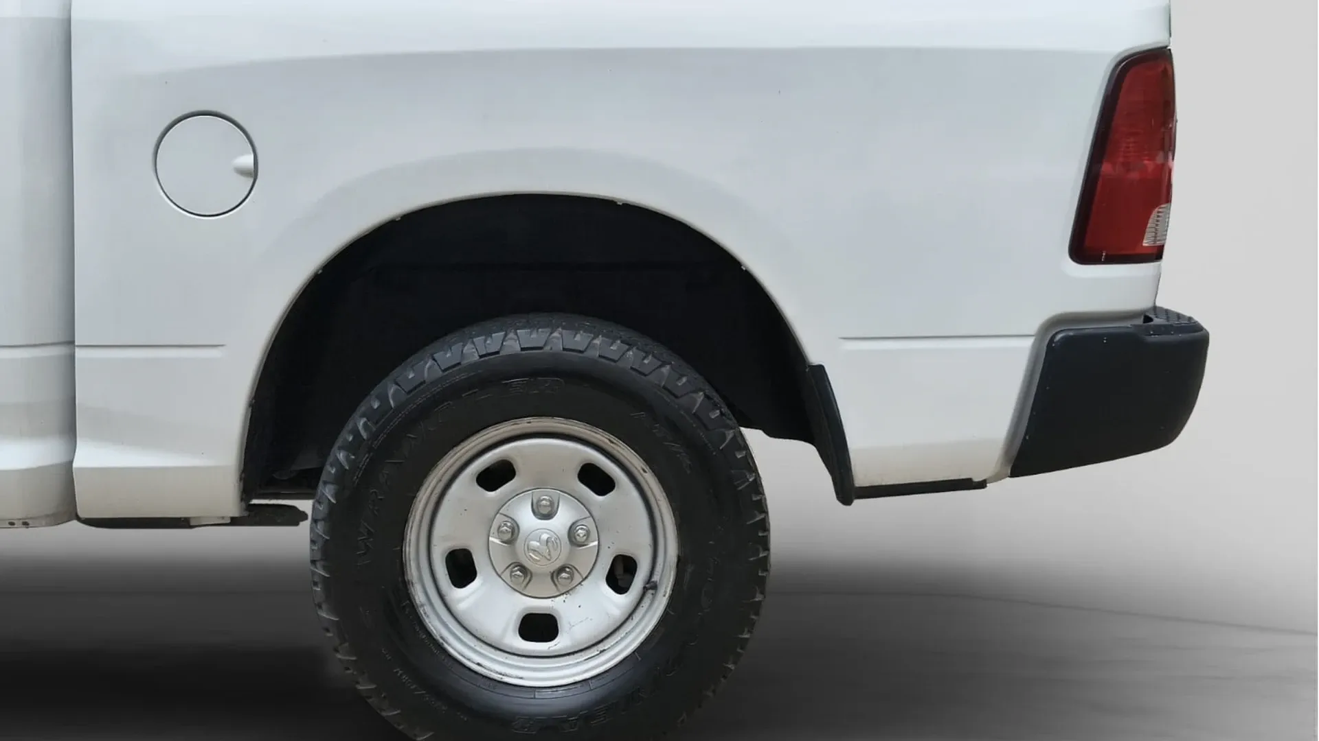 RAM 1500 DOBLE CABINA  4X2 2020 PMV image 12