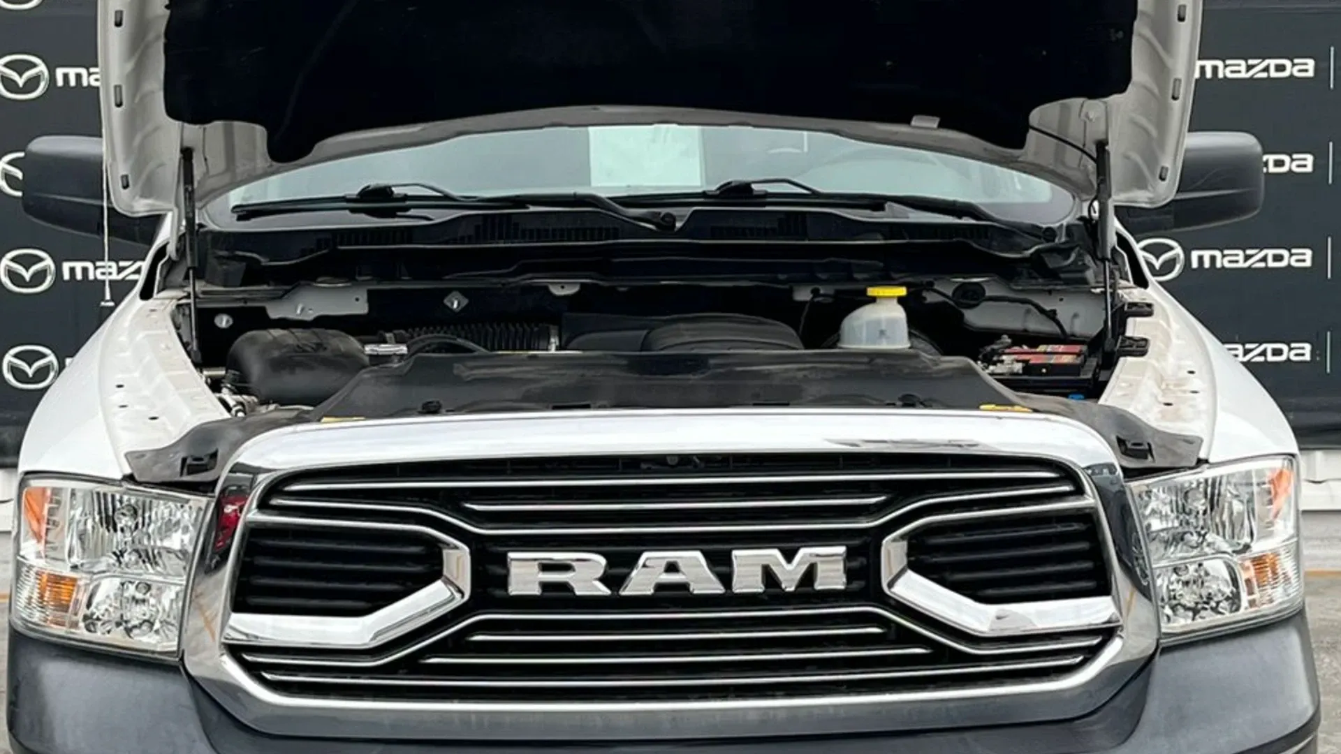 RAM 1500 CABINA REGULAR PMV image 10