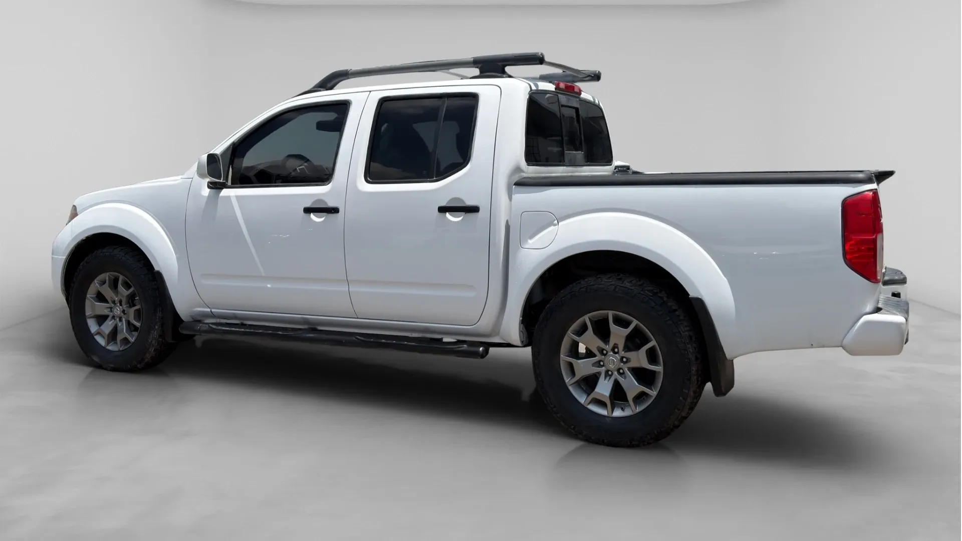 NISSAN FRONTIER image 7