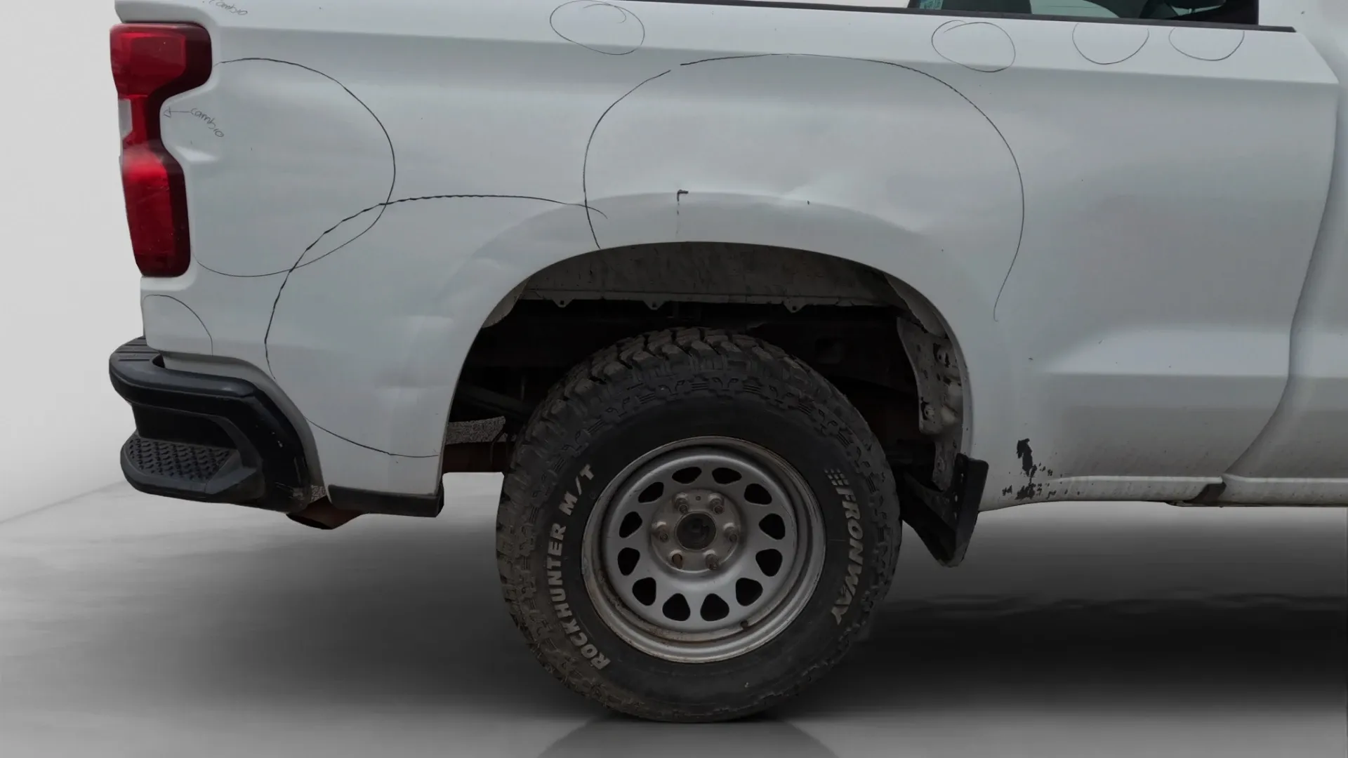 CHEVROLET SILVERADO *2020* image 21