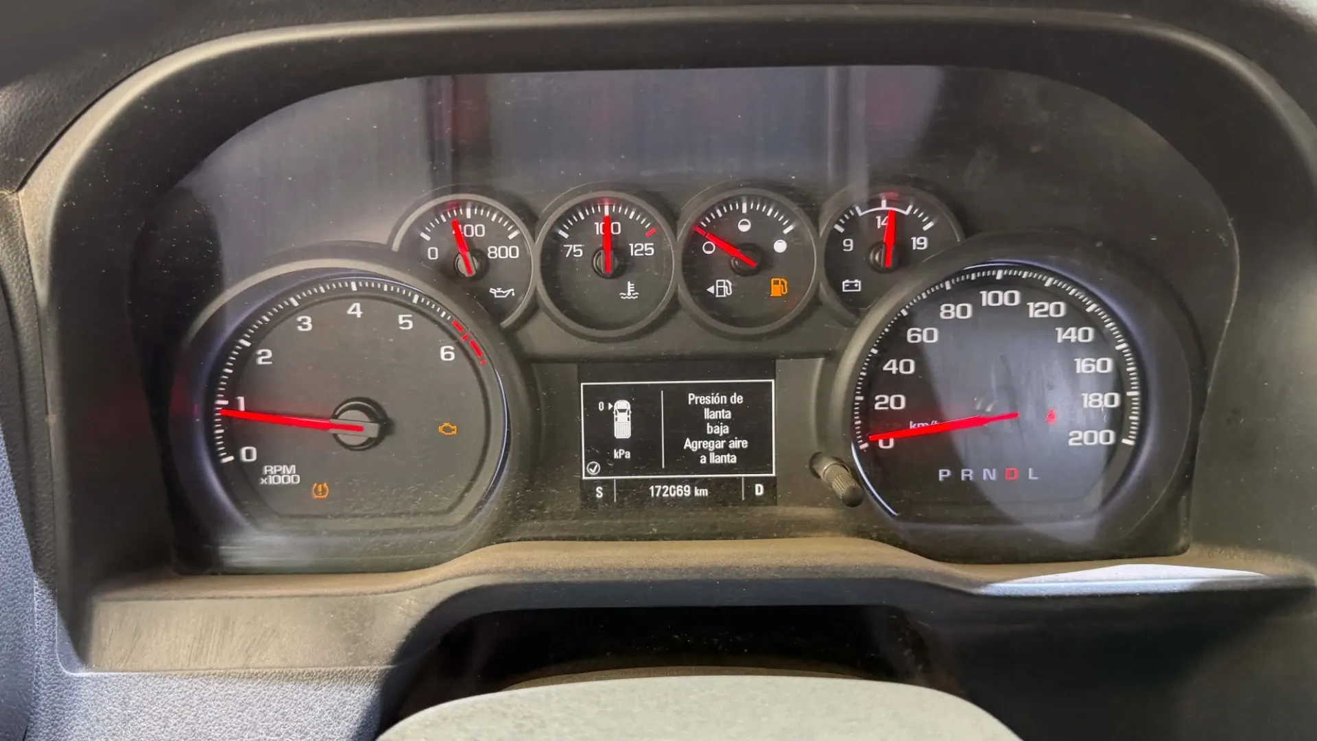 CHEVROLET SILVERADO *2020* image 12