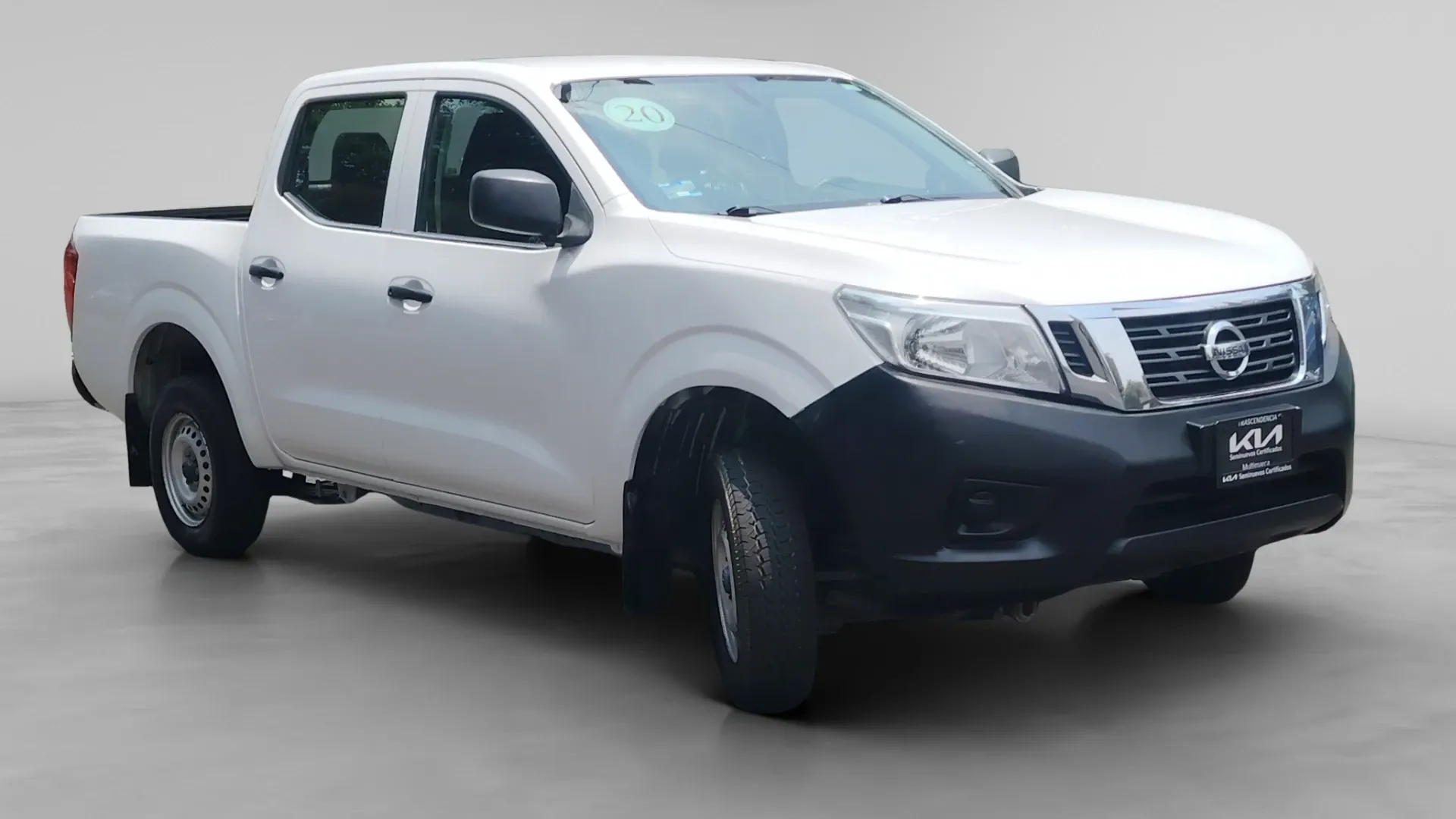 NISSAN NP 300 2020TAV