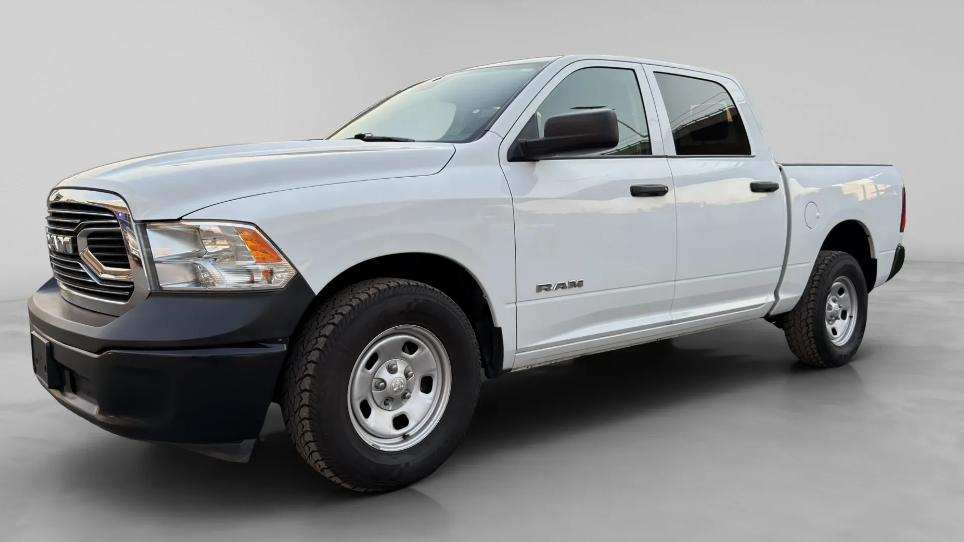 RAM 1500 image 4