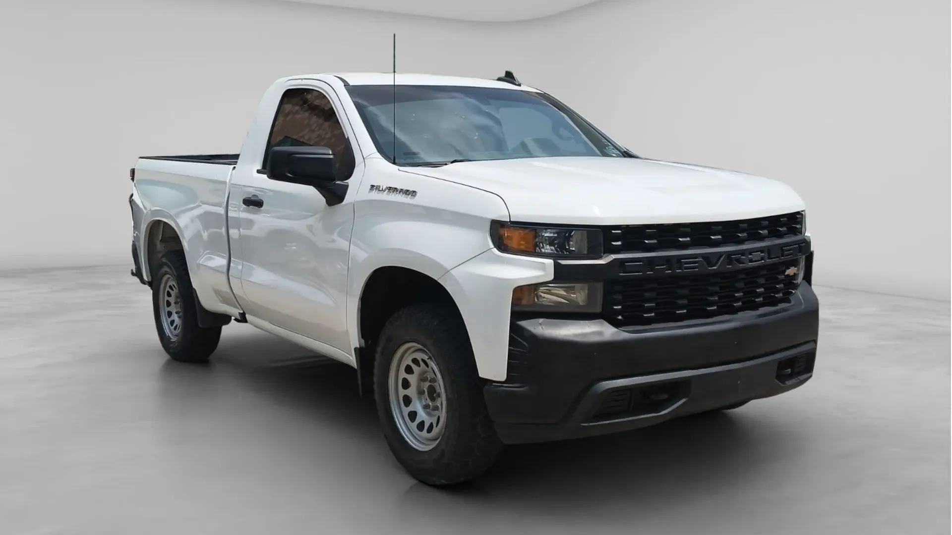 SILVERADO CABINA REGULAR PMV