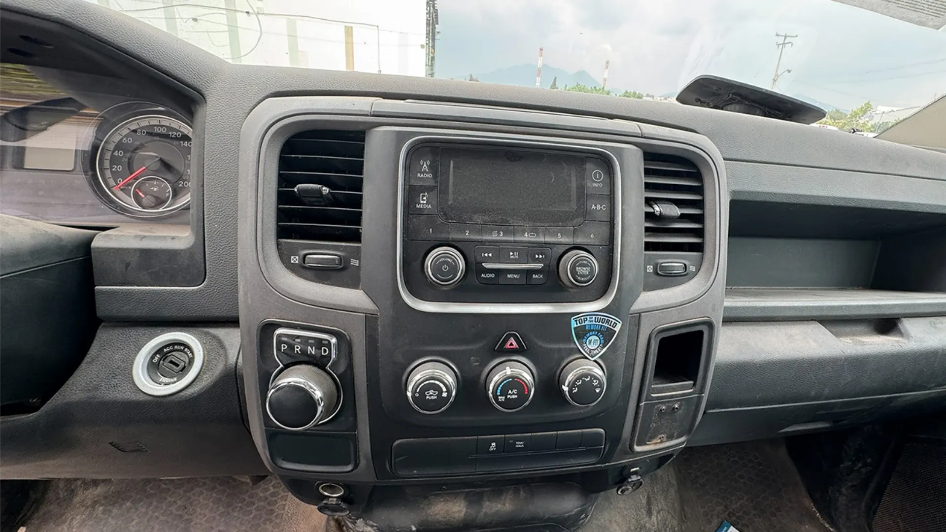 RAM 1500 *2020* image 10