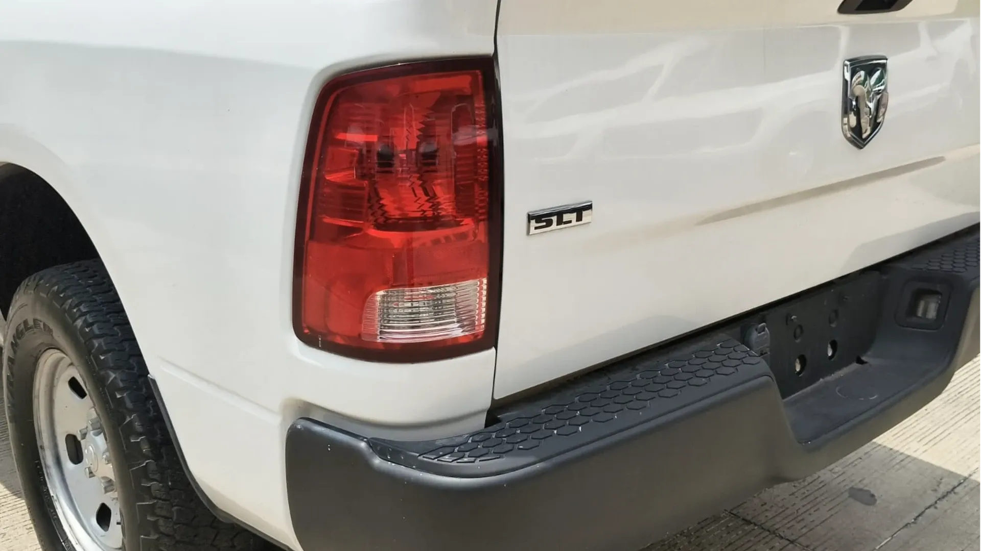 RAM 1500 DOBLE CABINA  4X2 2020 PMV image 25
