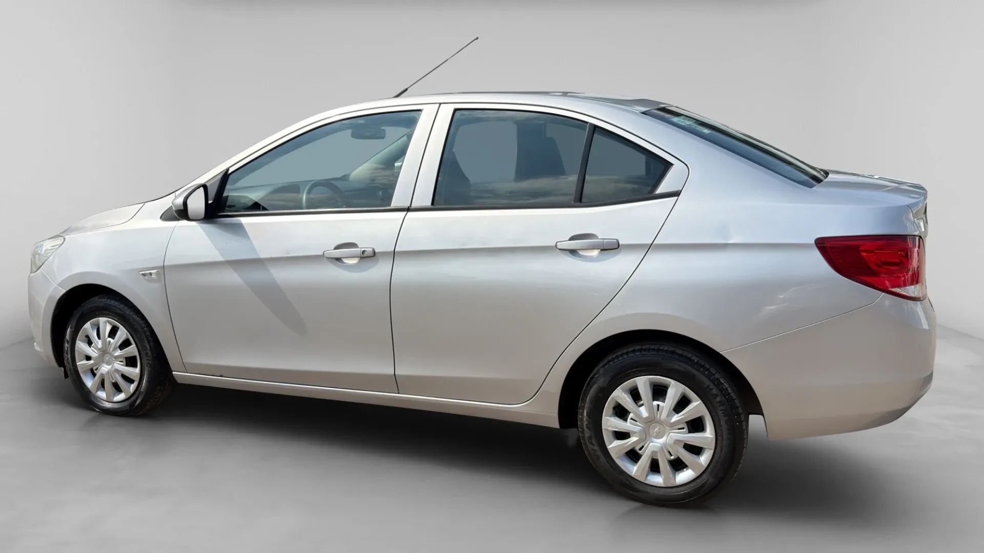 CHEVROLET AVEO image 8