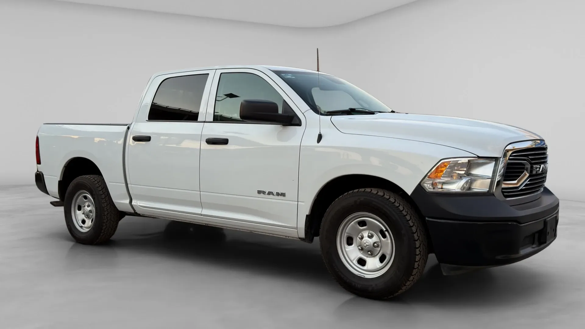 RAM 1500 image 14