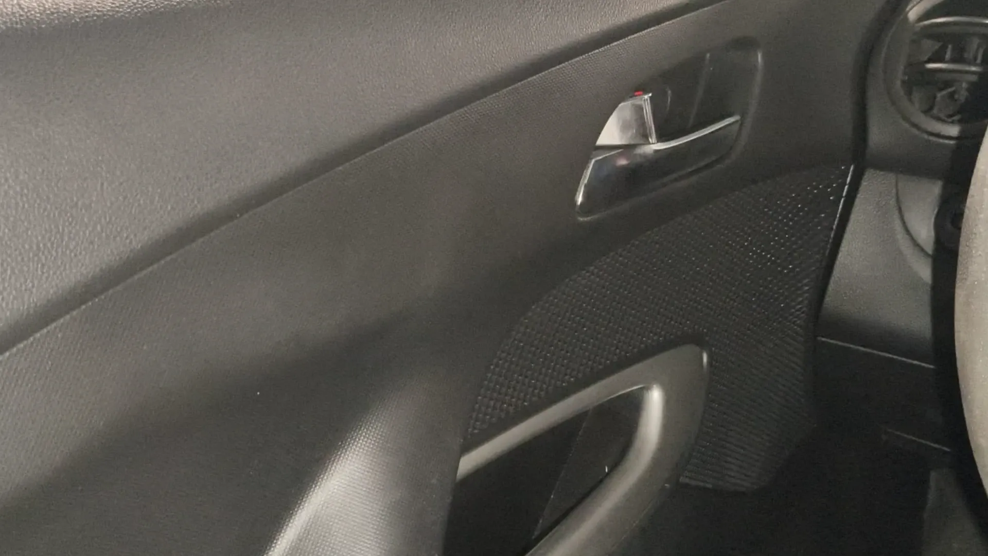 CHEVROLET AVEO LS TM 2020 PMV image 22