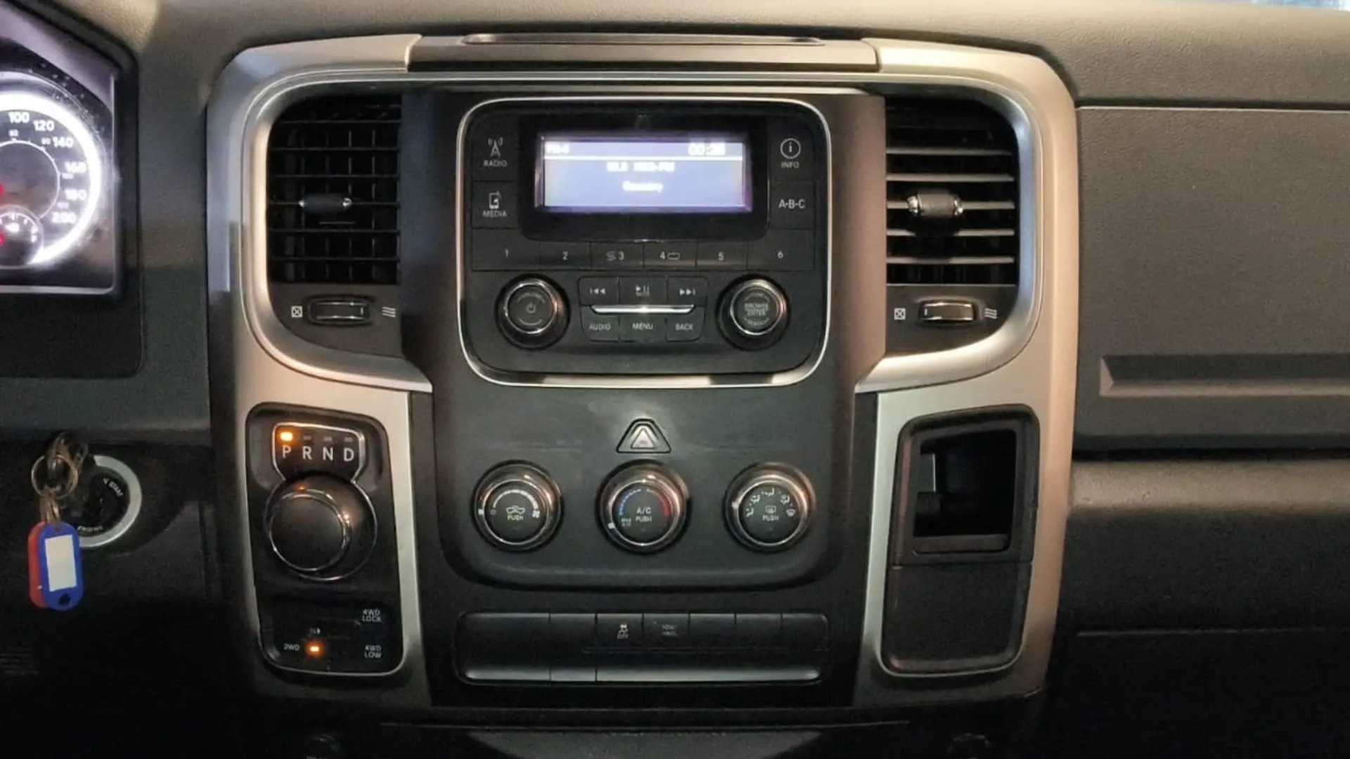 RAM DOBLE CABINA 4X4 PMV image 25
