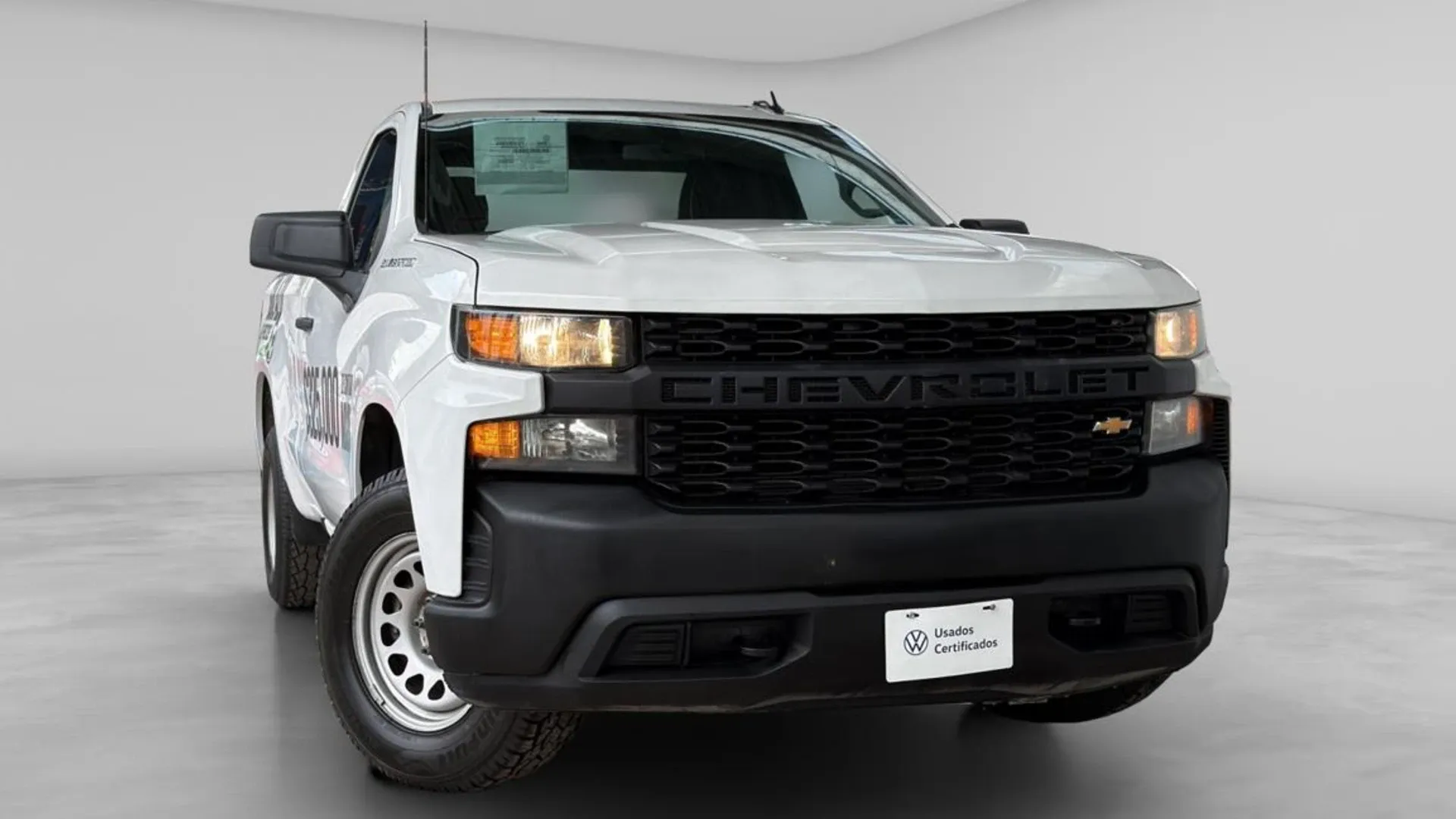 SILVERADO CAB REG 2020