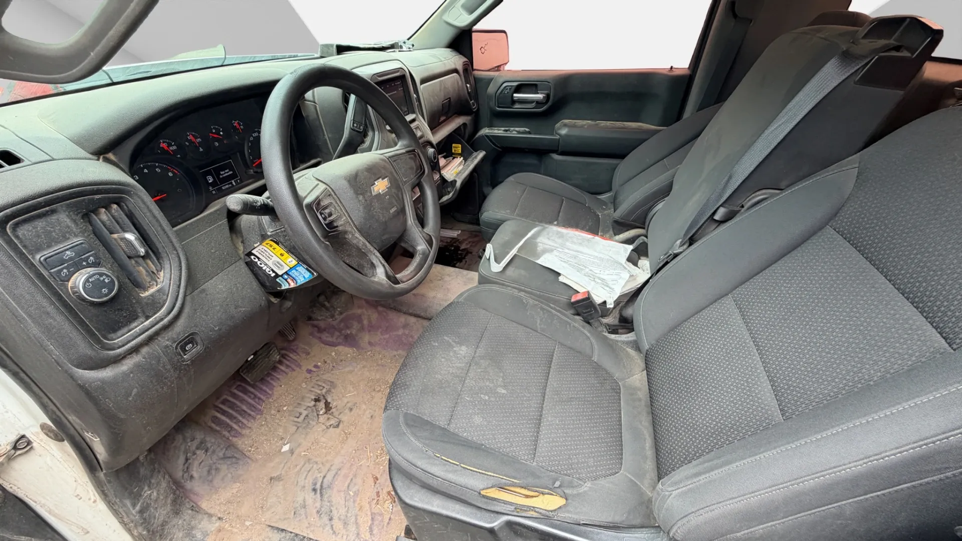 CHEVROLET SILVERADO *2020* image 11