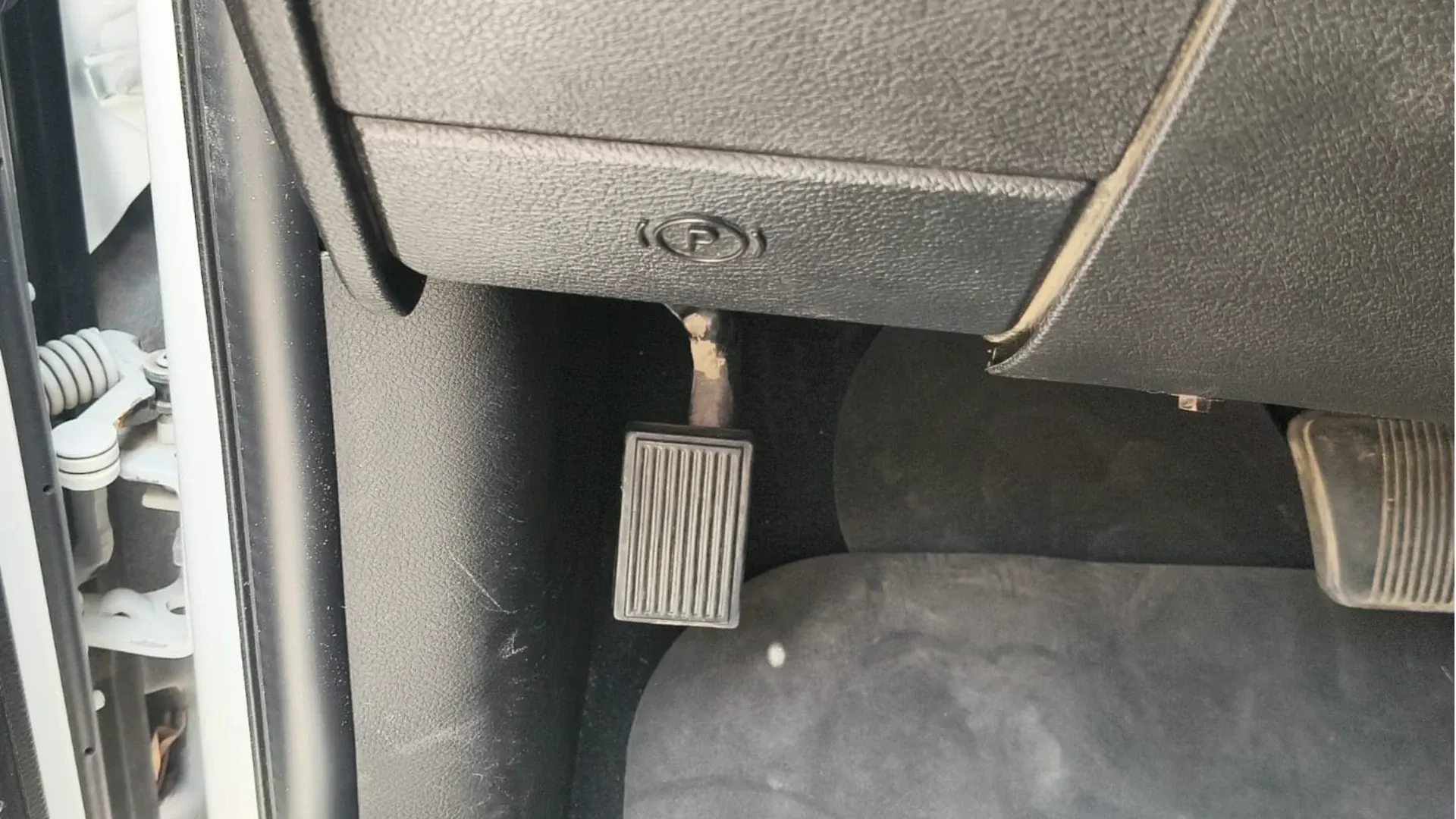 DODGE RAM 1500 DOBLE CABINA 4X4 PMV image 26