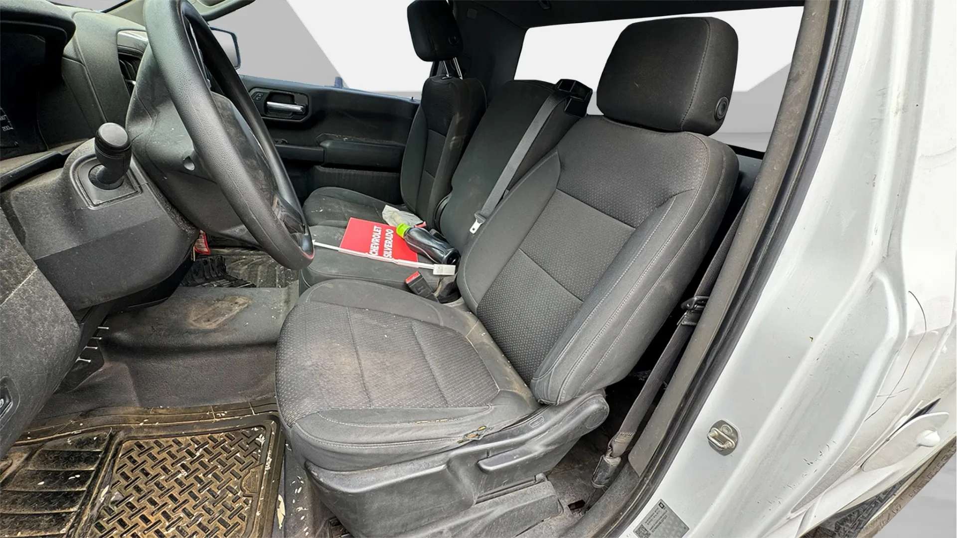 CHEVROLET SILVERADO *2020* image 17