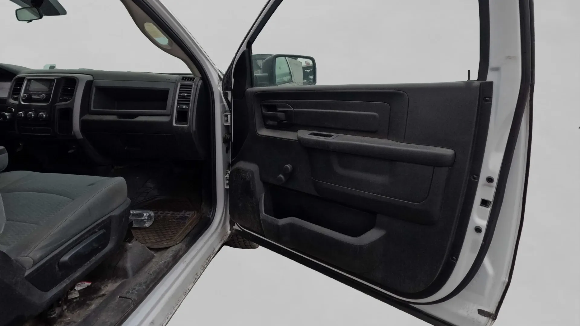 RAM 1500*2020* image 16