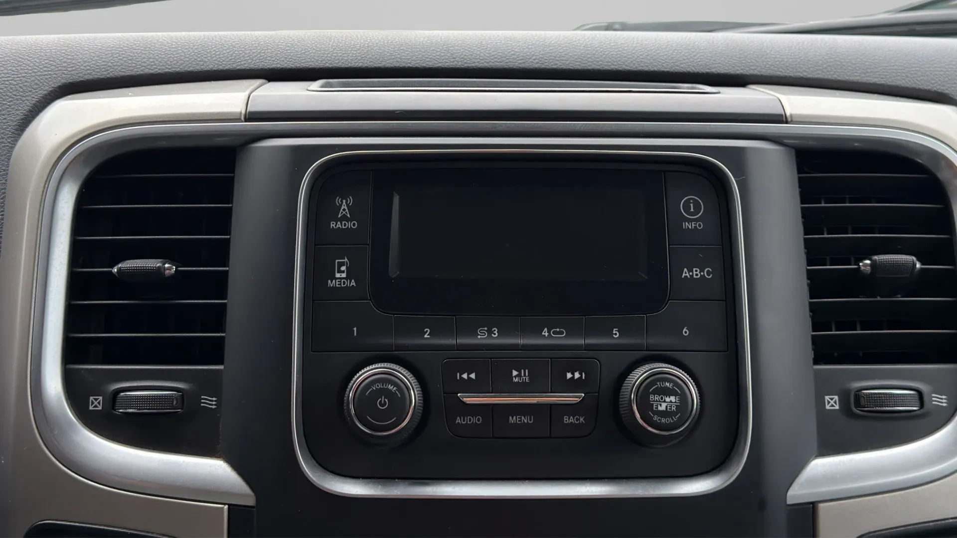 RAM 1500 image 23
