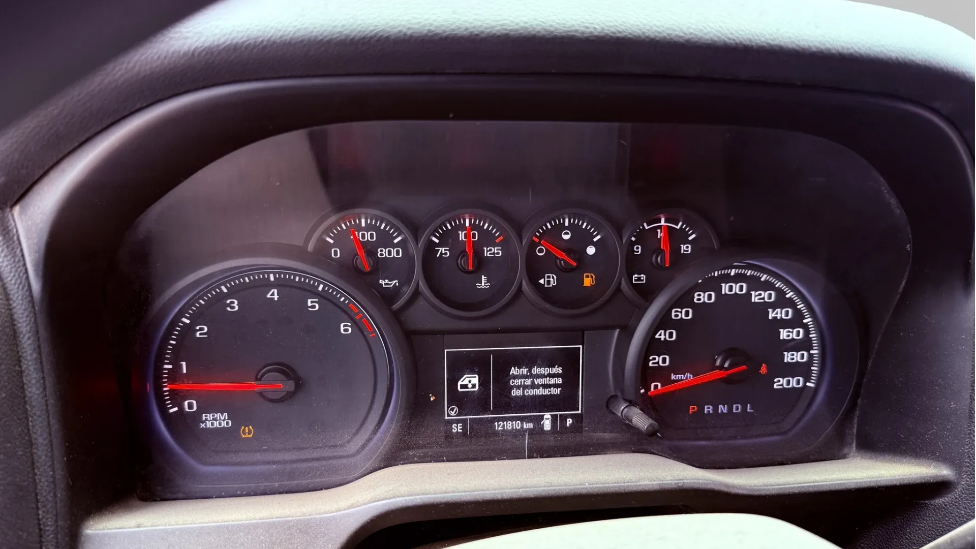 CHEVROLET SILVERADO *2020* image 10
