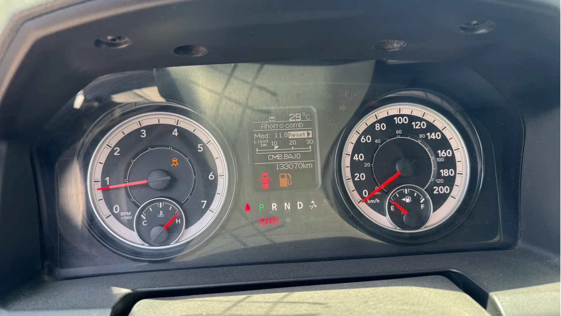 RAM 1500*2020* image 10