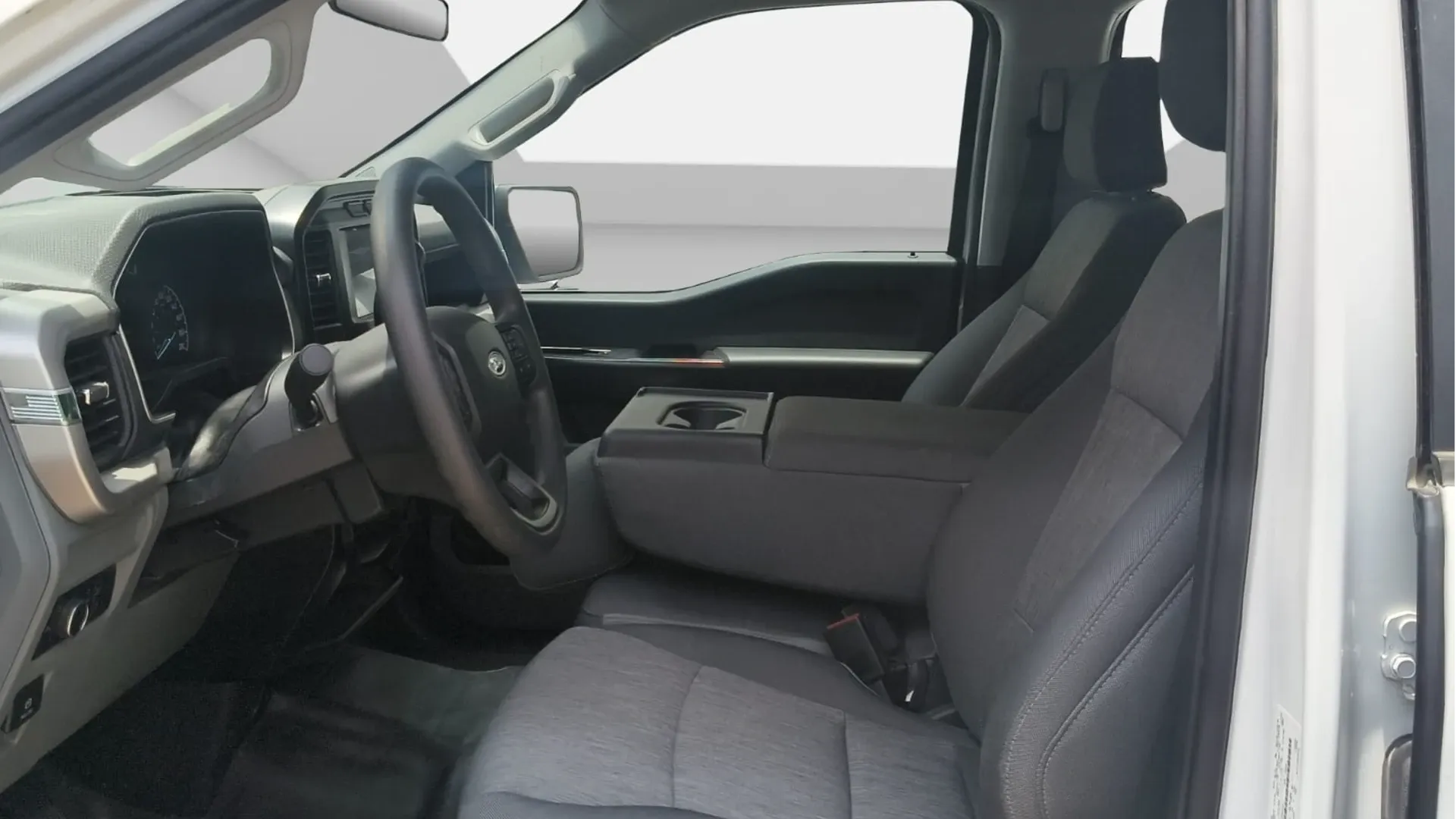 FORD F150 CREW CAB 4X2 PMV image 14