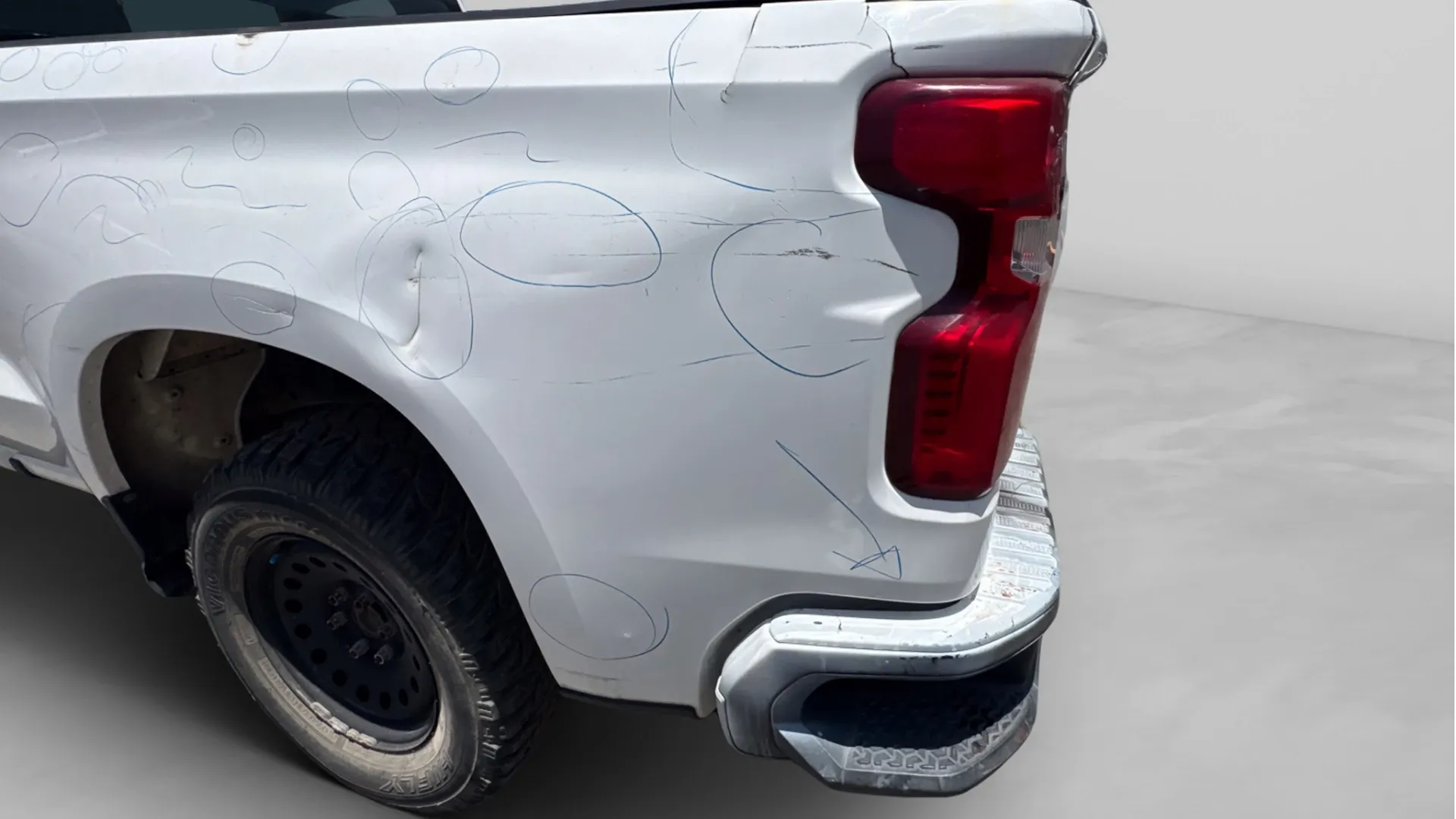CHEVROLET SILVERADO *2020* image 15